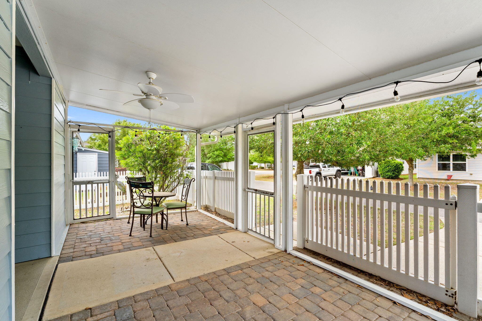 HAMMOCK BAY - Residential Lease