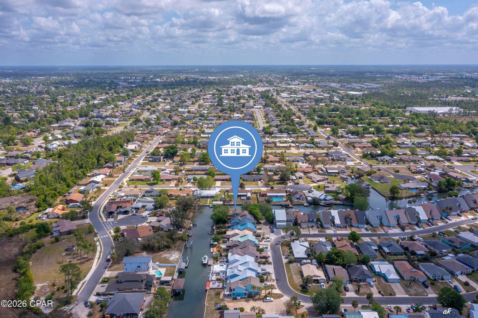 VENETIAN VILLA - Residential