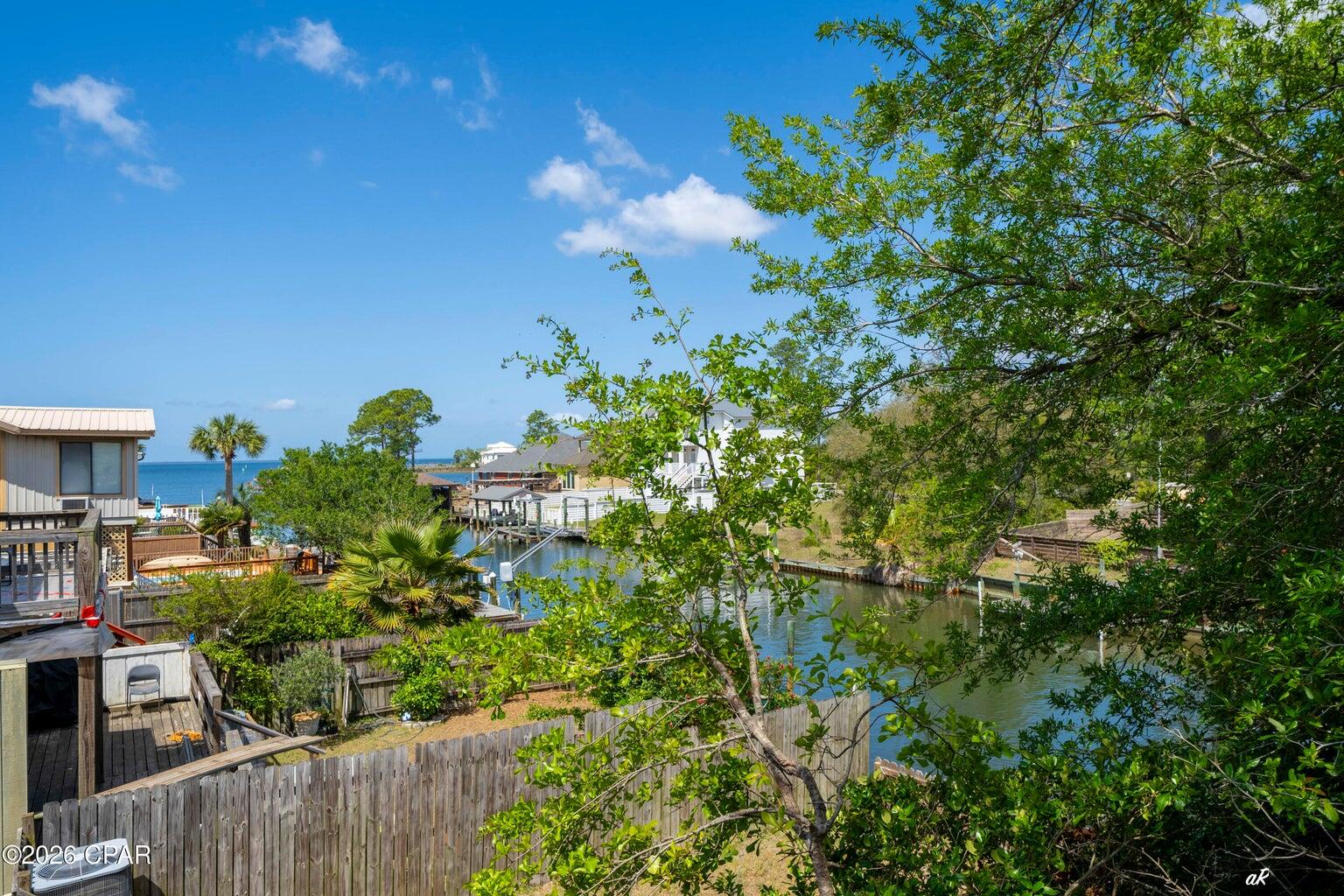 VENETIAN VILLA - Residential