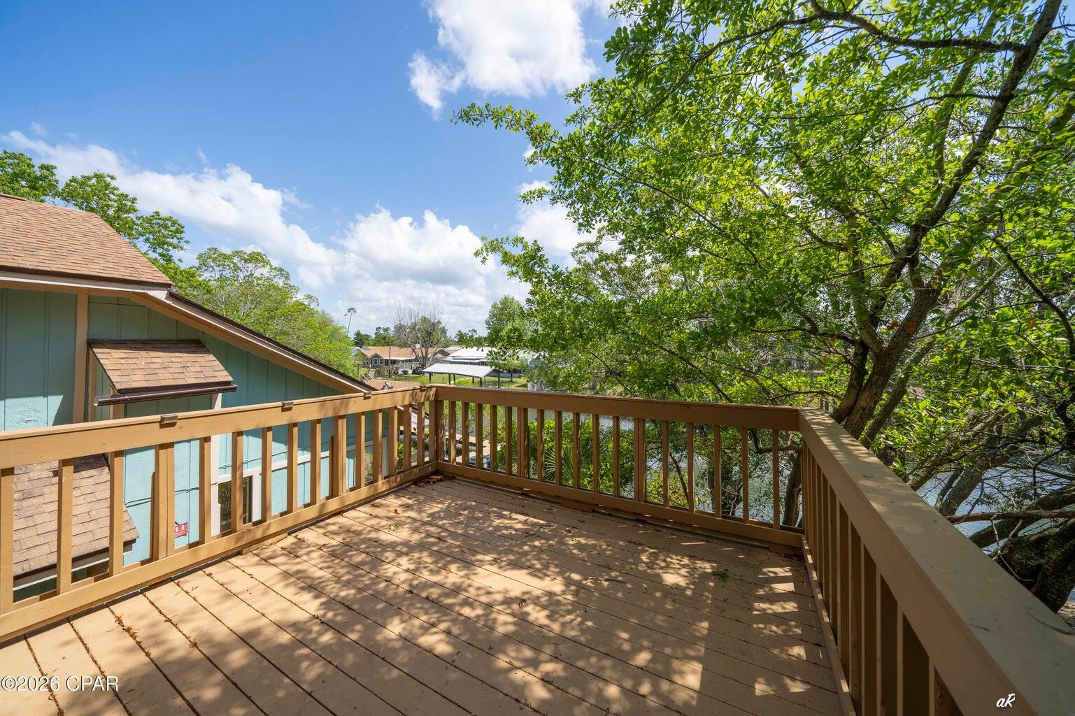 VENETIAN VILLA - Residential