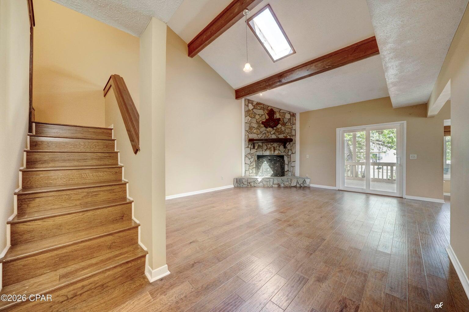 VENETIAN VILLA - Residential