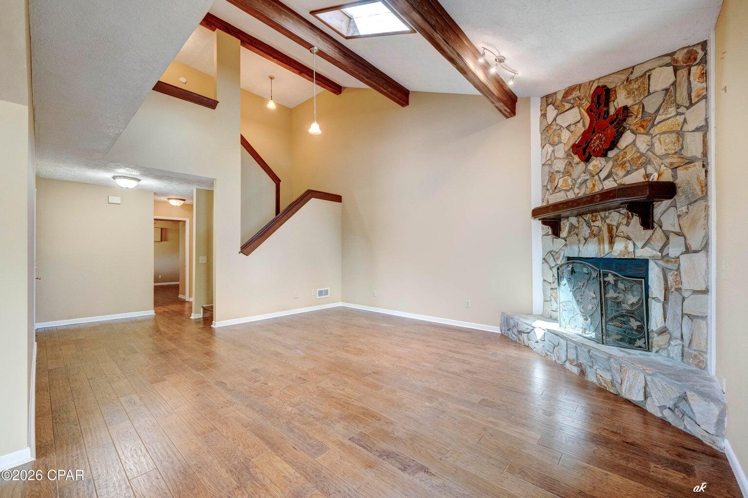 VENETIAN VILLA - Residential