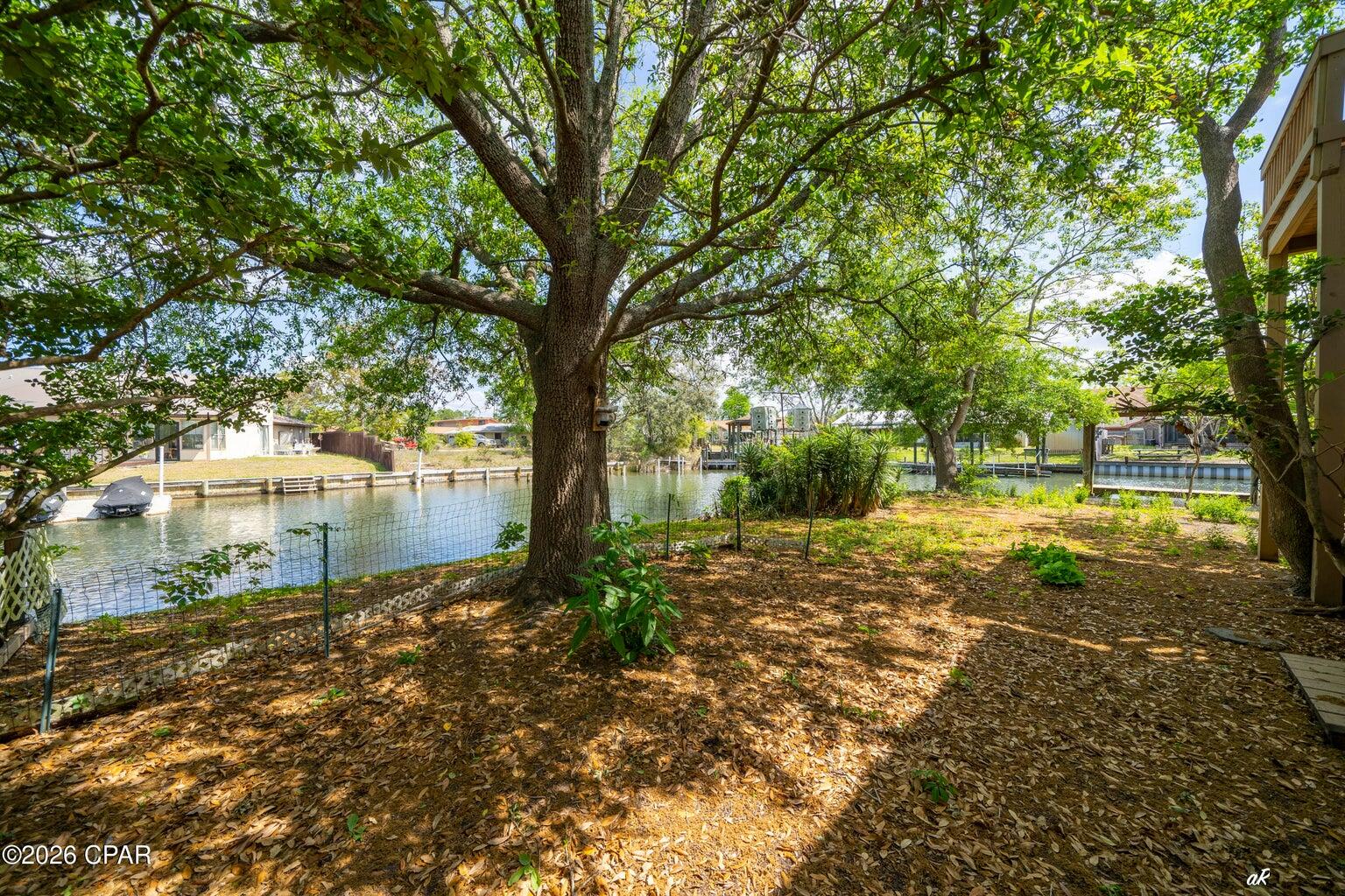 VENETIAN VILLA - Residential