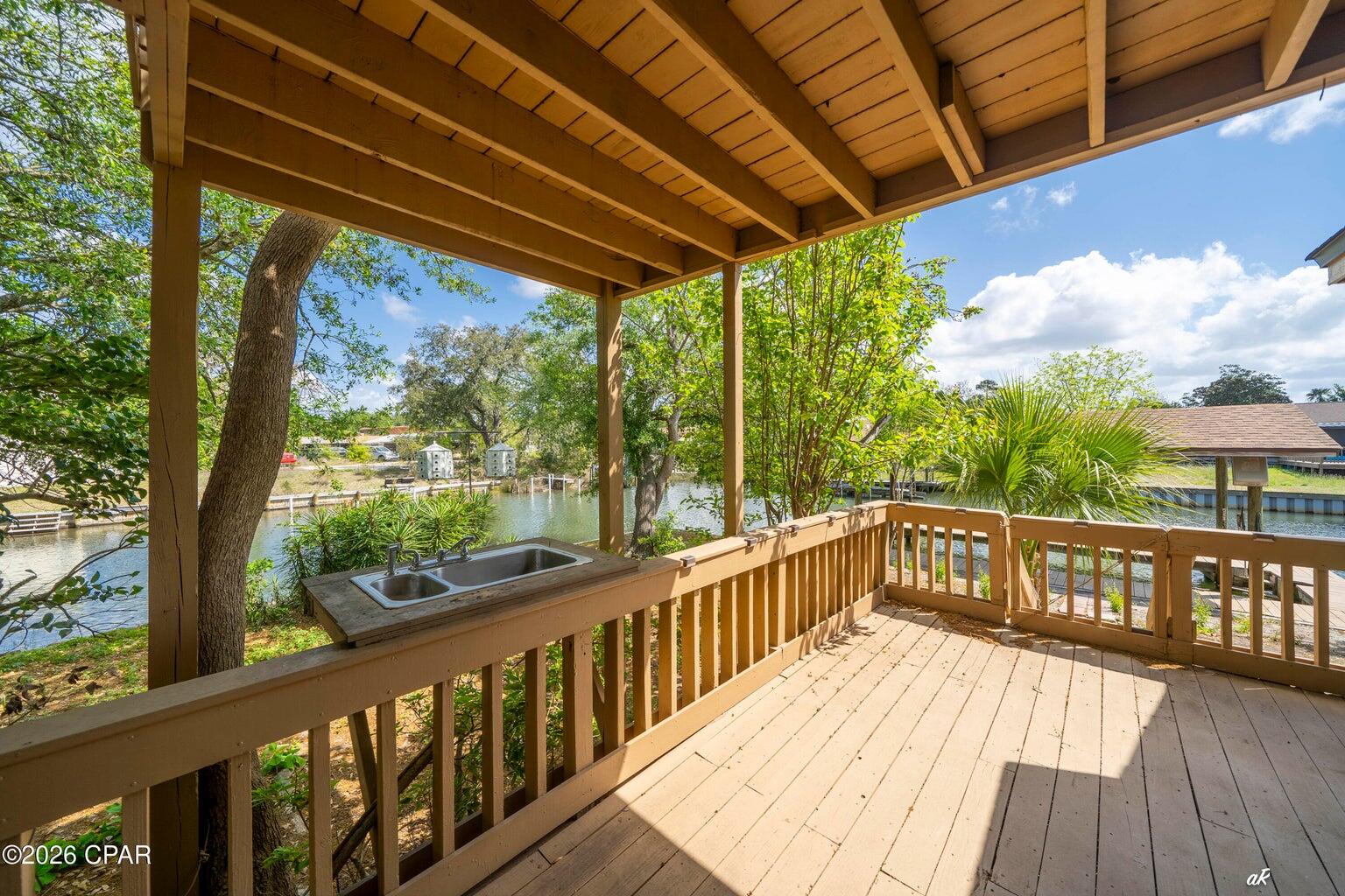 VENETIAN VILLA - Residential