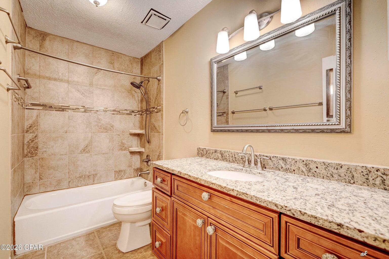 VENETIAN VILLA - Residential