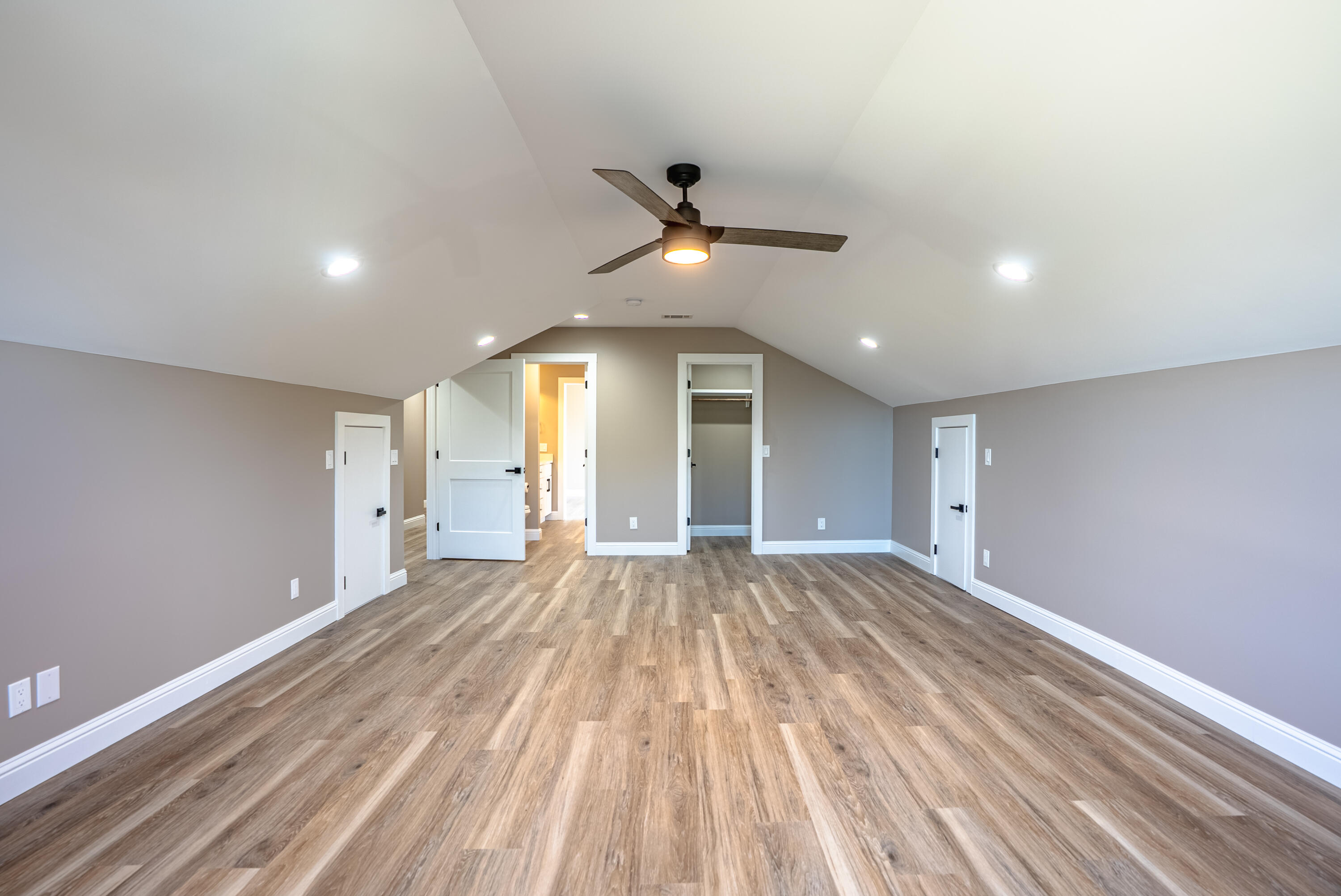 NORMANDALE ESTATES - Residential