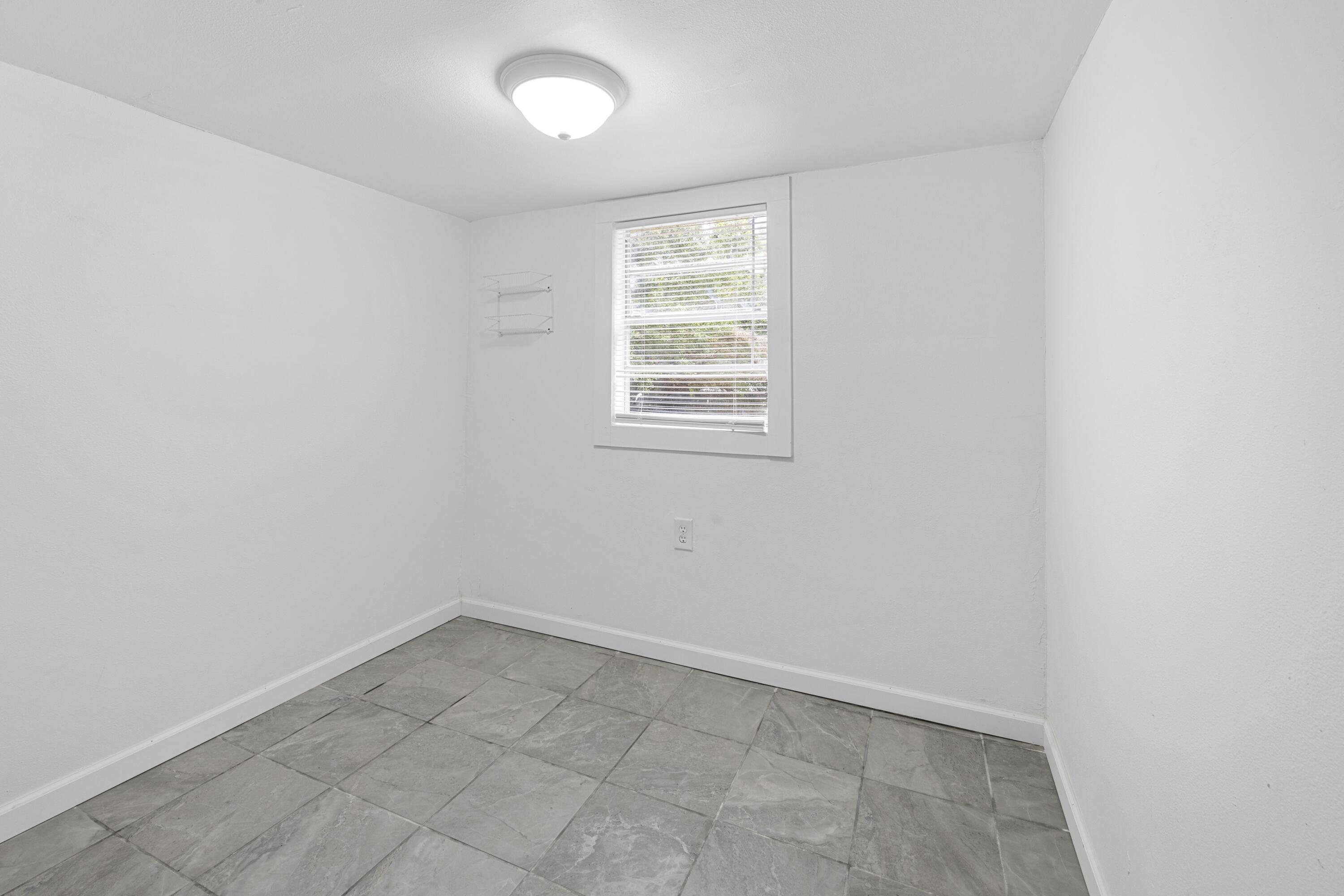 NORTHWOOD ADDN - Residential Lease