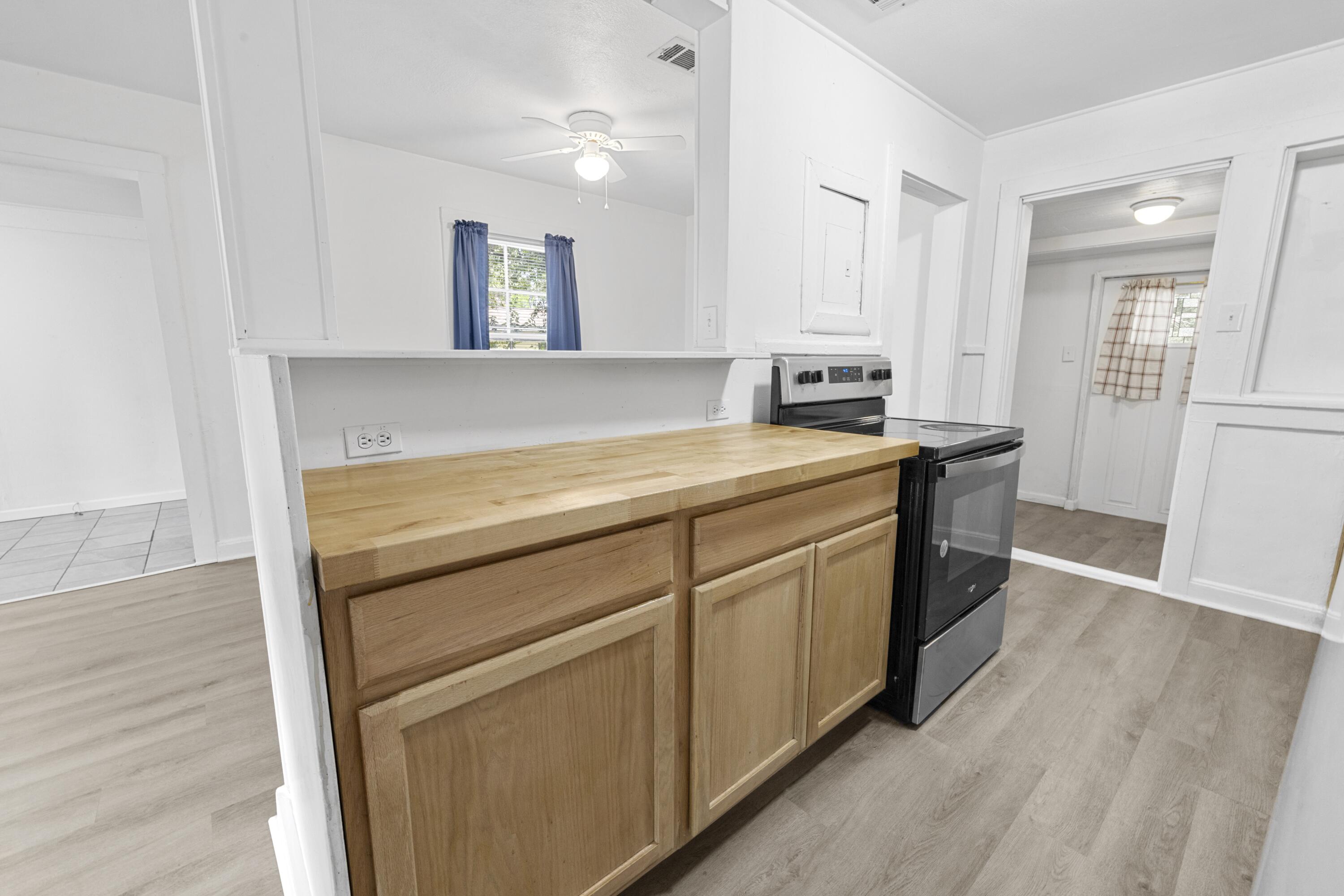 NORTHWOOD ADDN - Residential Lease