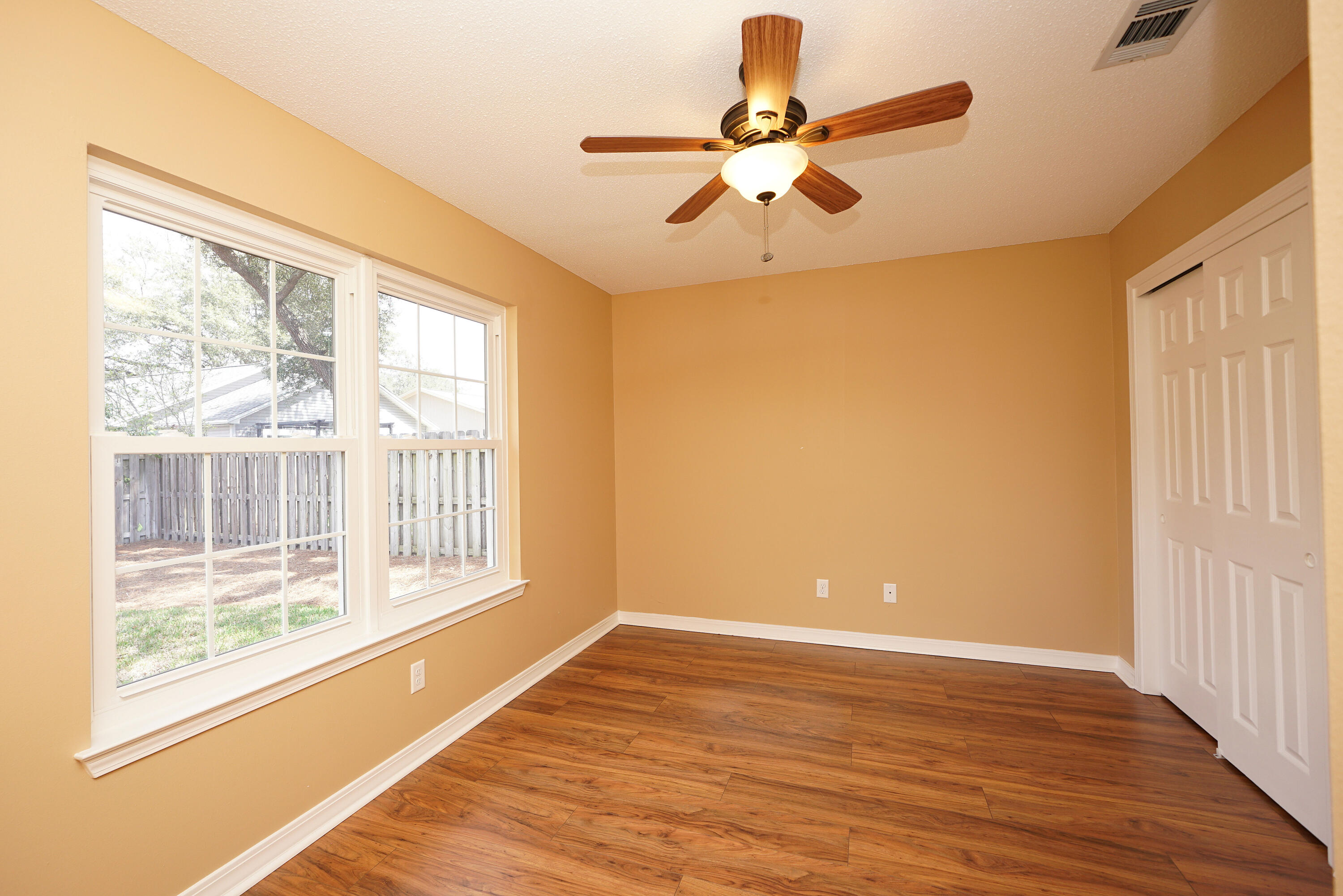 PARKWOOD PLACE AT BLUEWATER BAY - Residential