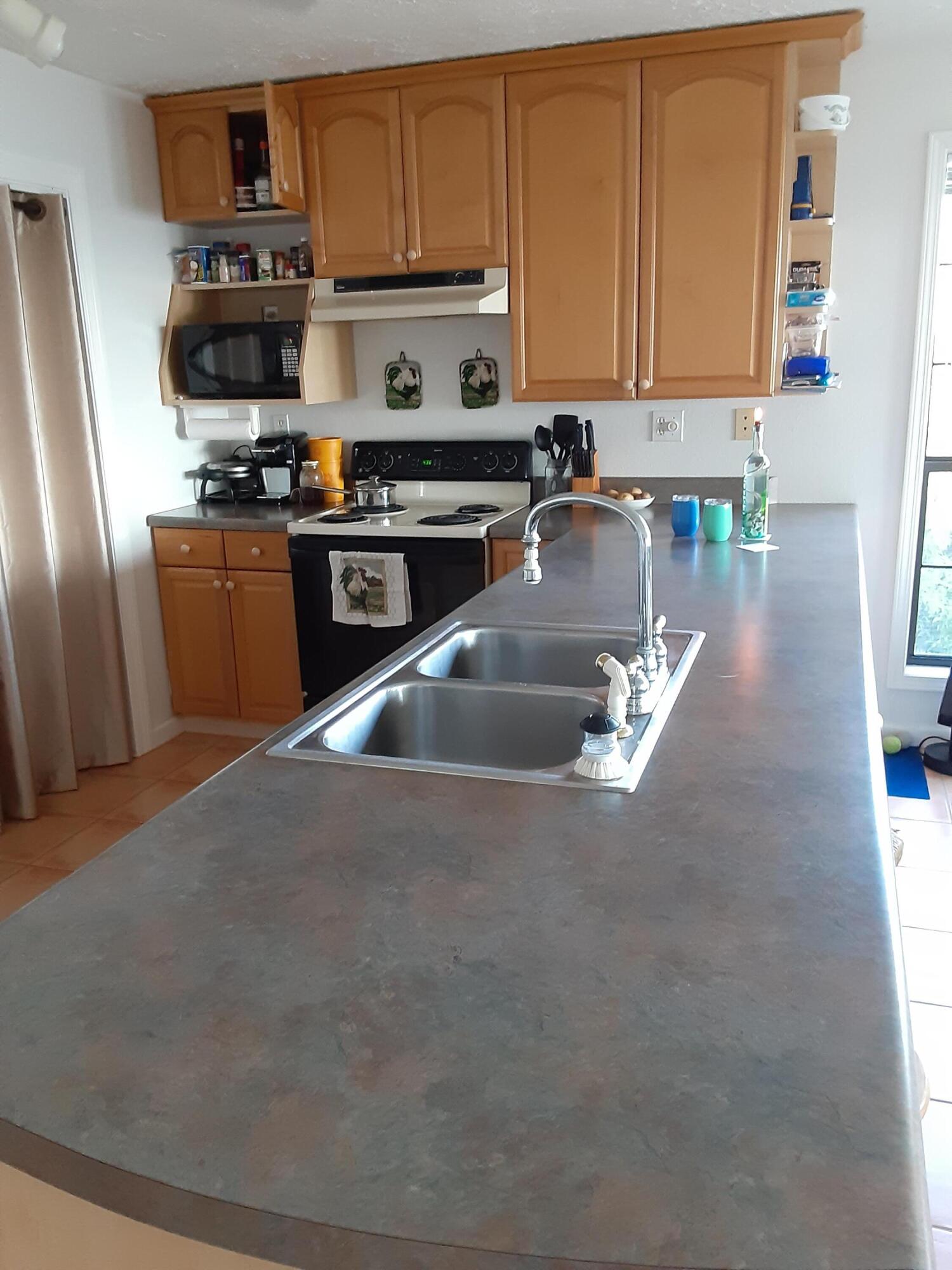 LAGRANGE BAYOU ESTATES - Residential