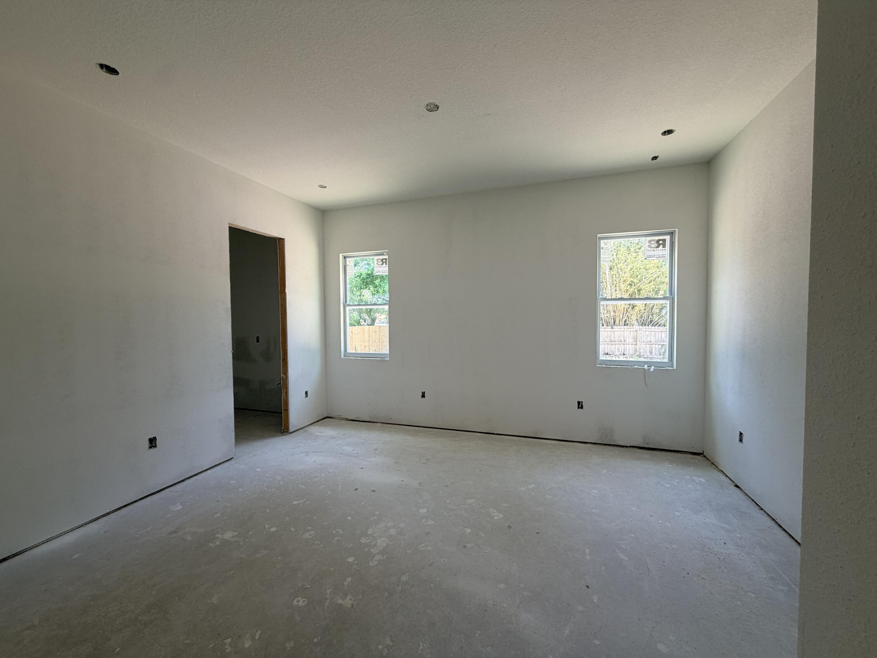 LONGWOOD - Residential
