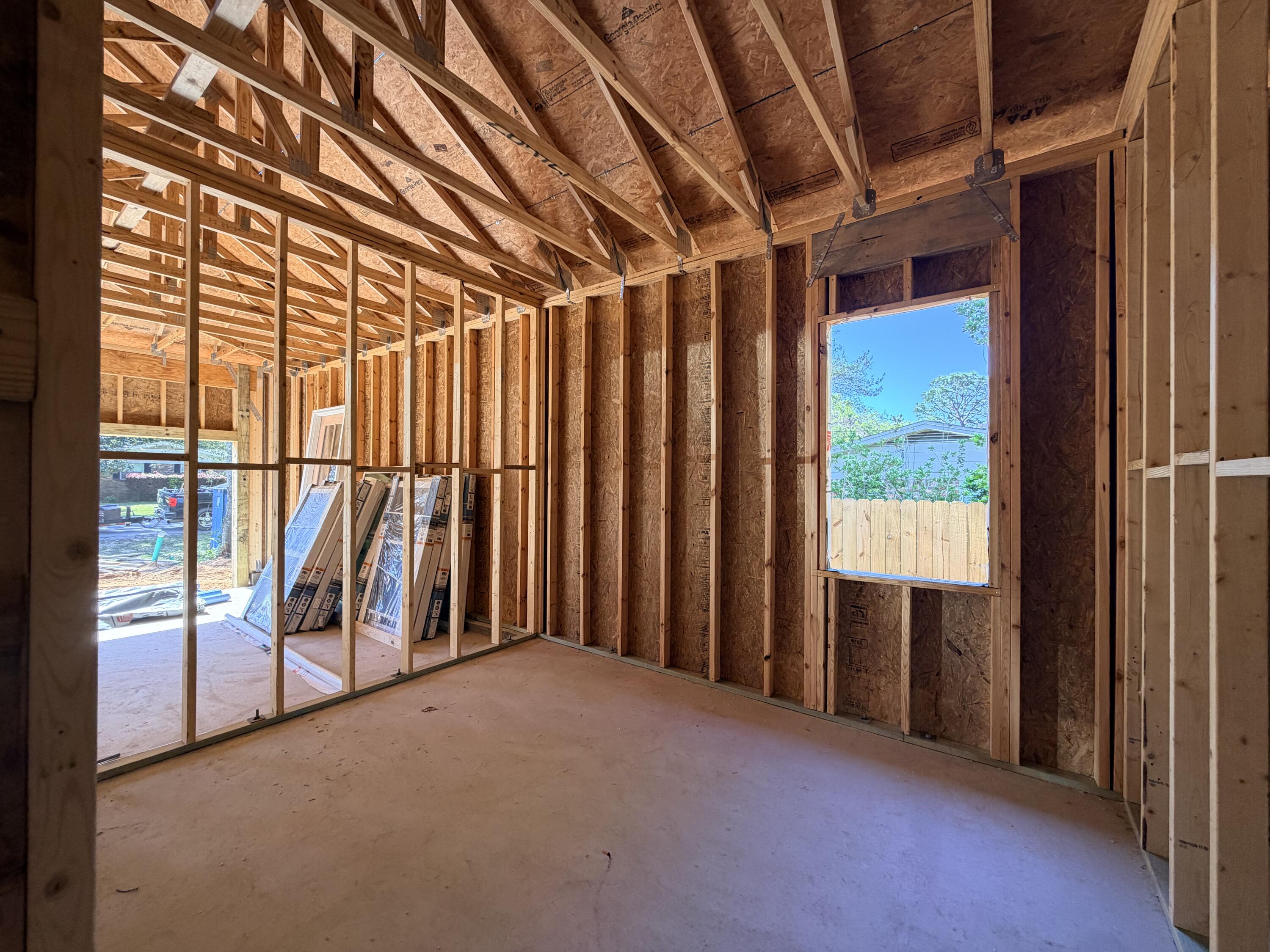 LONGWOOD - Residential