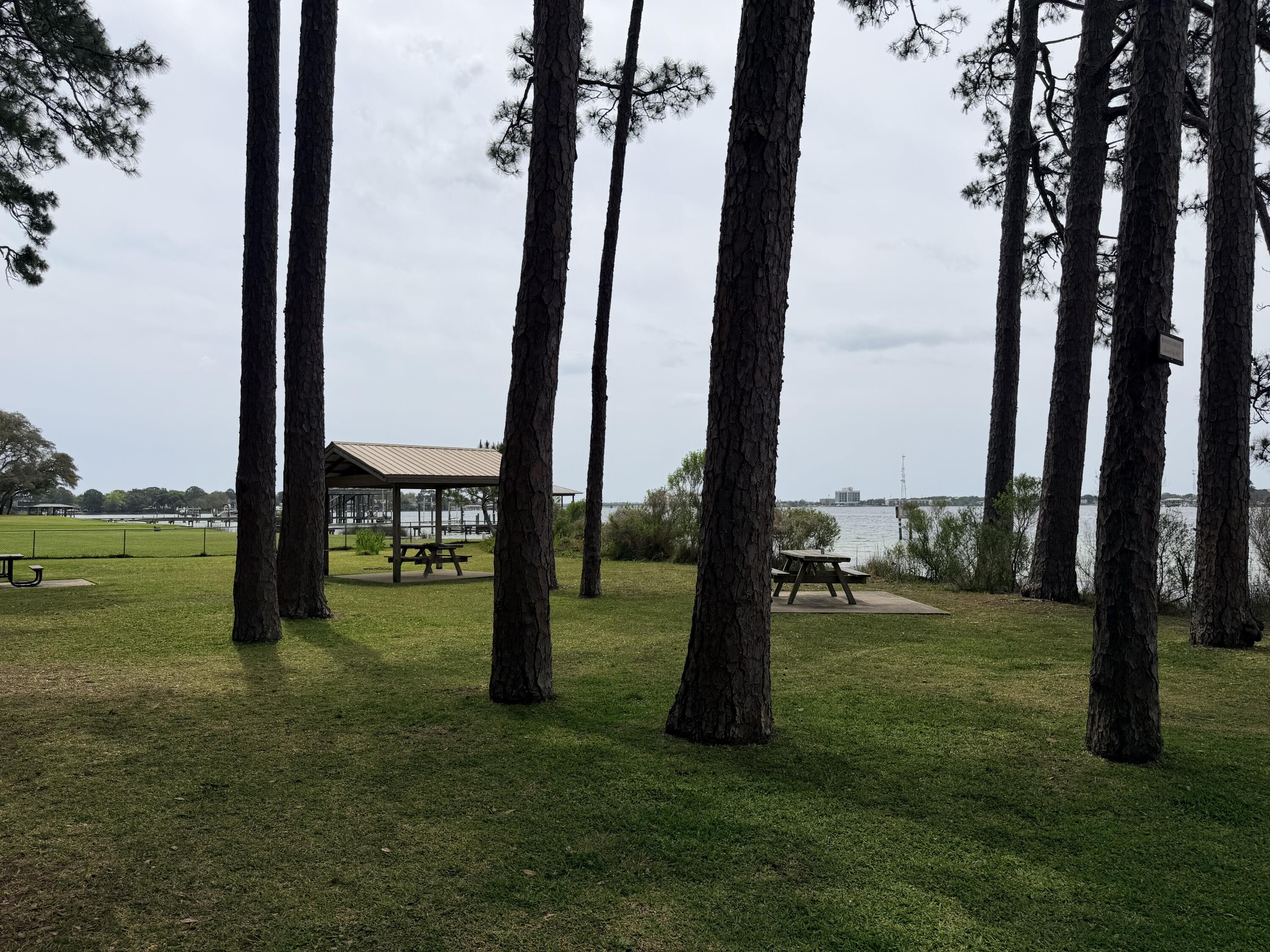 LONGWOOD - Residential