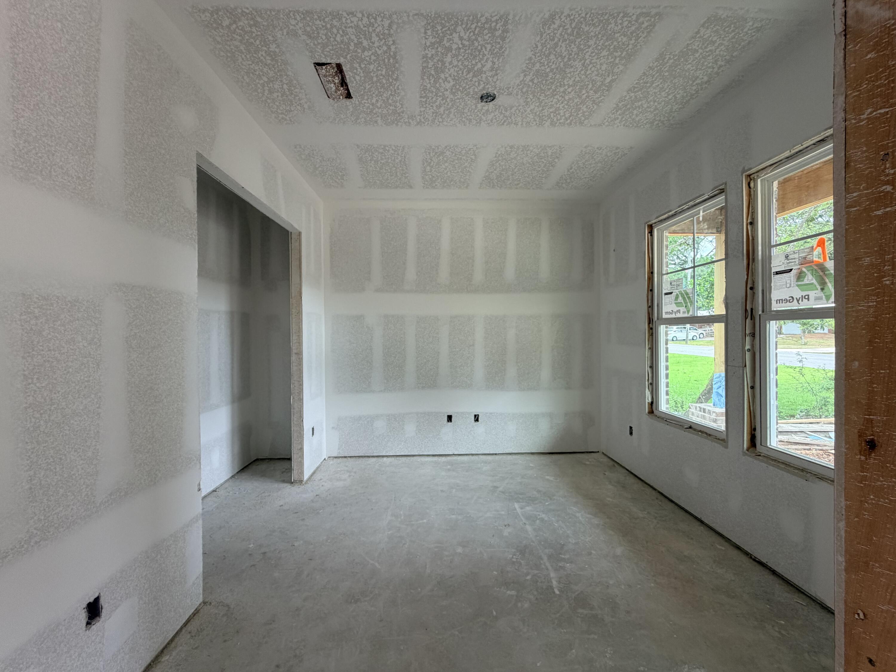 LONGWOOD - Residential