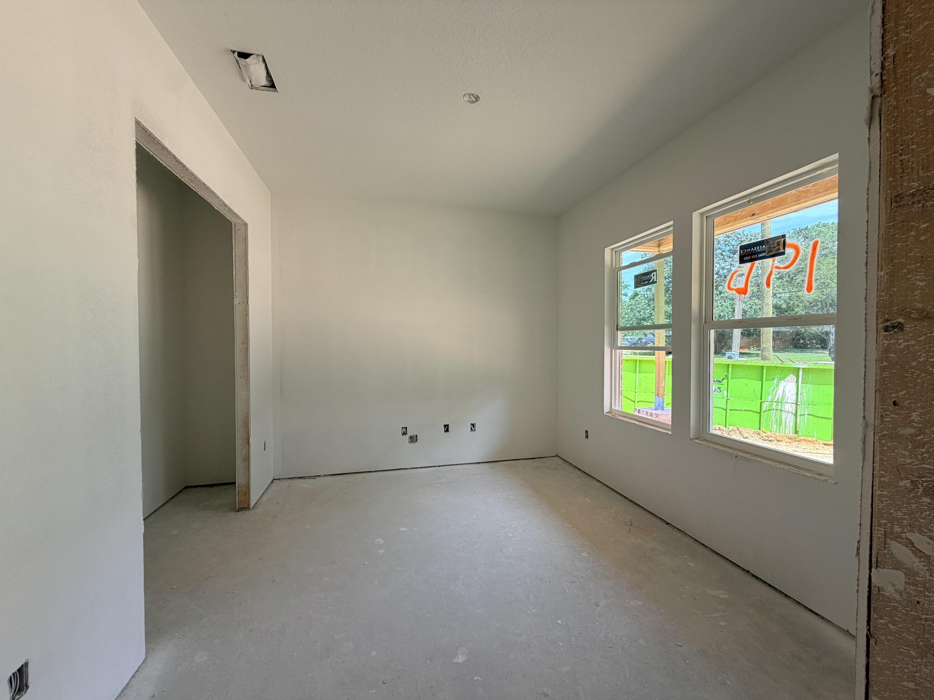 LONGWOOD - Residential