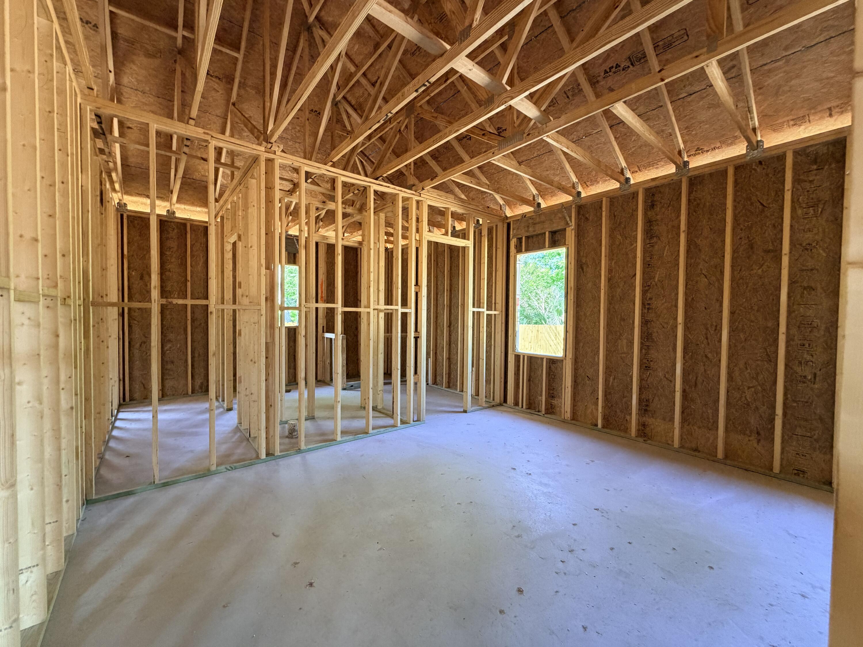 LONGWOOD - Residential