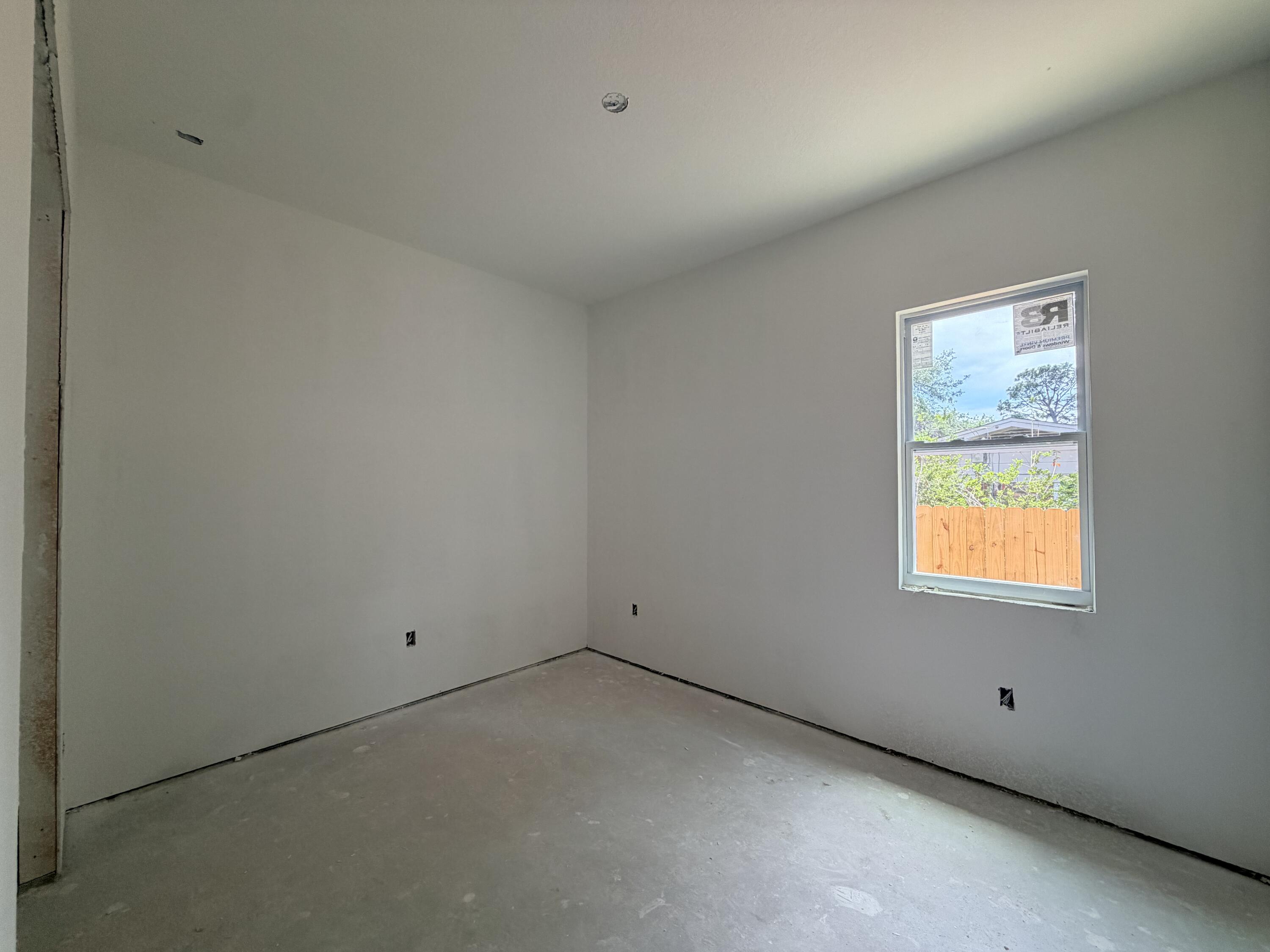LONGWOOD - Residential