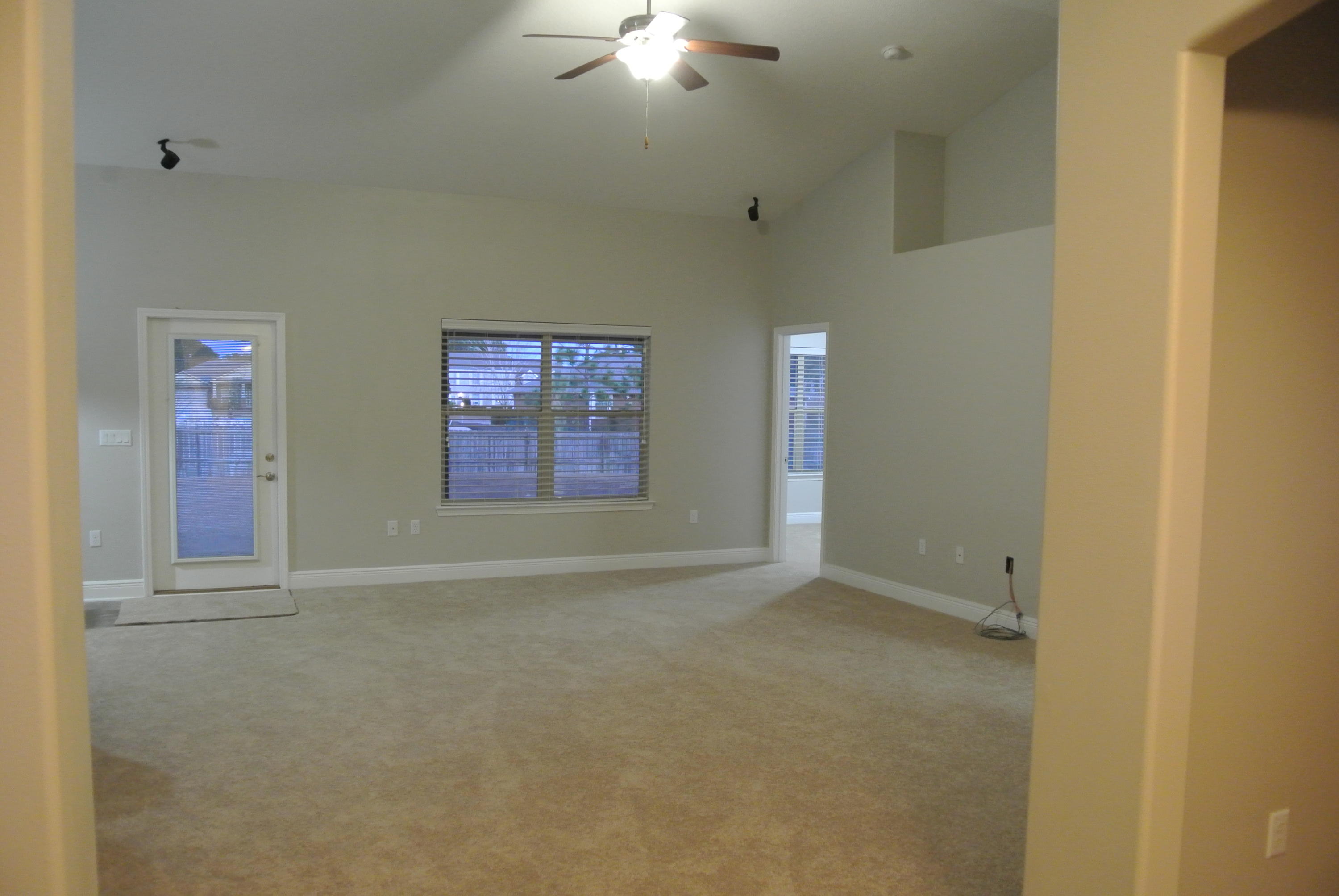 HOLLEY BY THE SEA - Residential