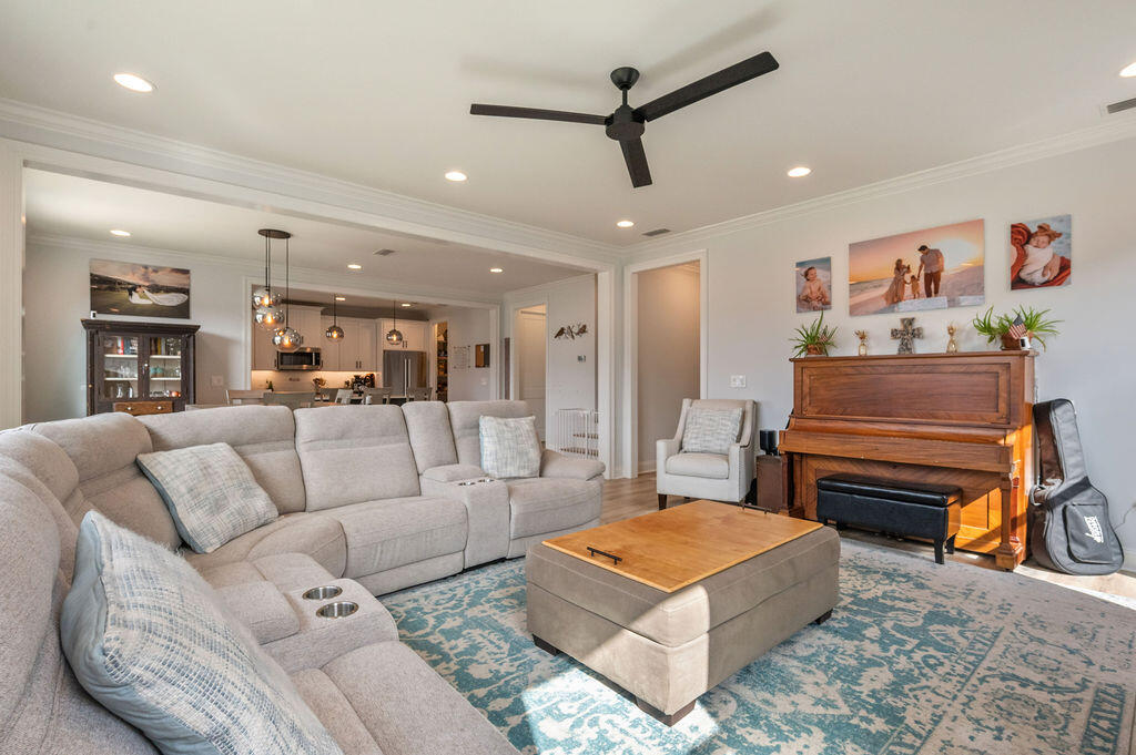 RAIDERS LANDING PHASE II LOT 70 - Residential