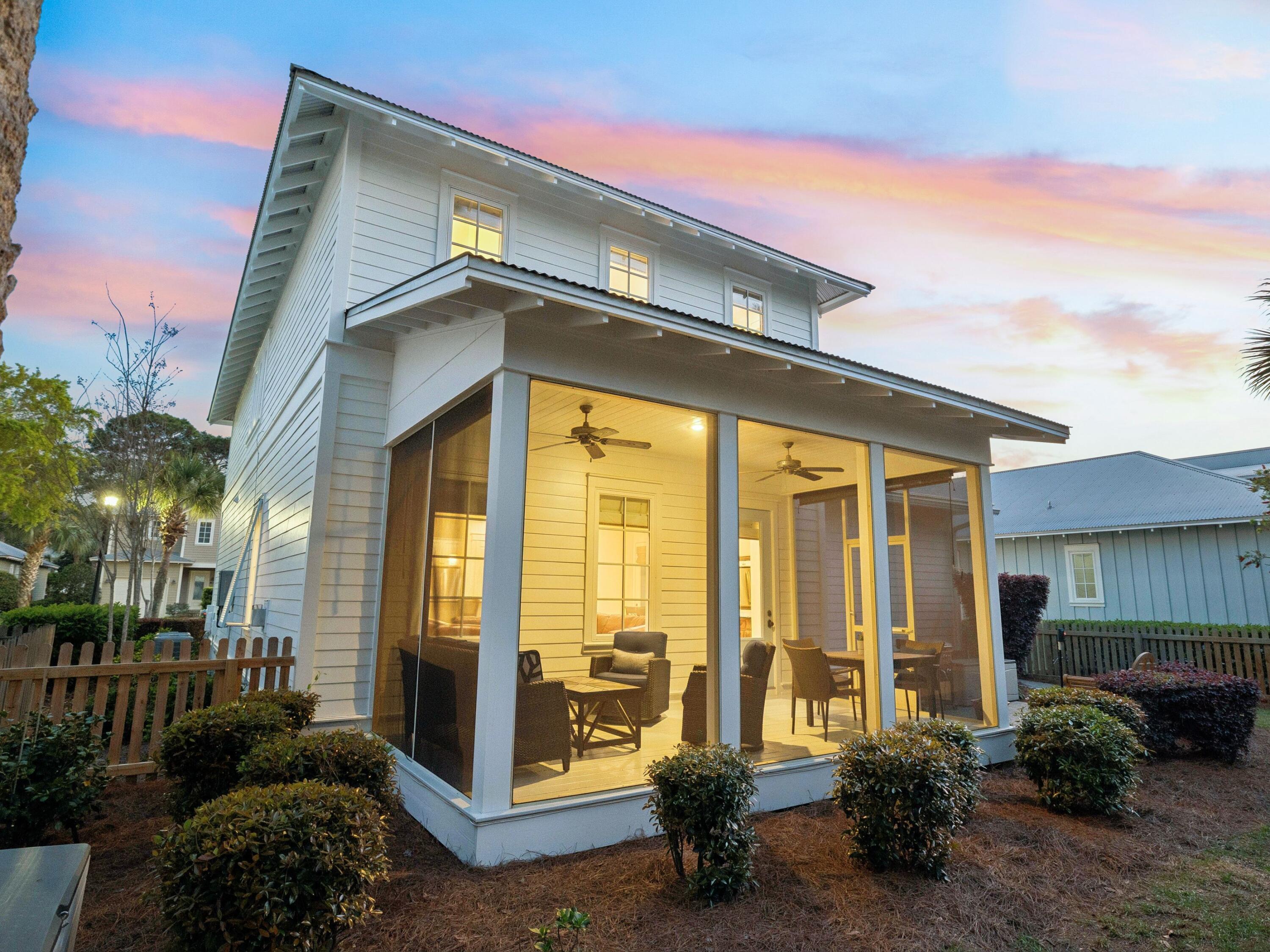 CARSON OAKS - Residential