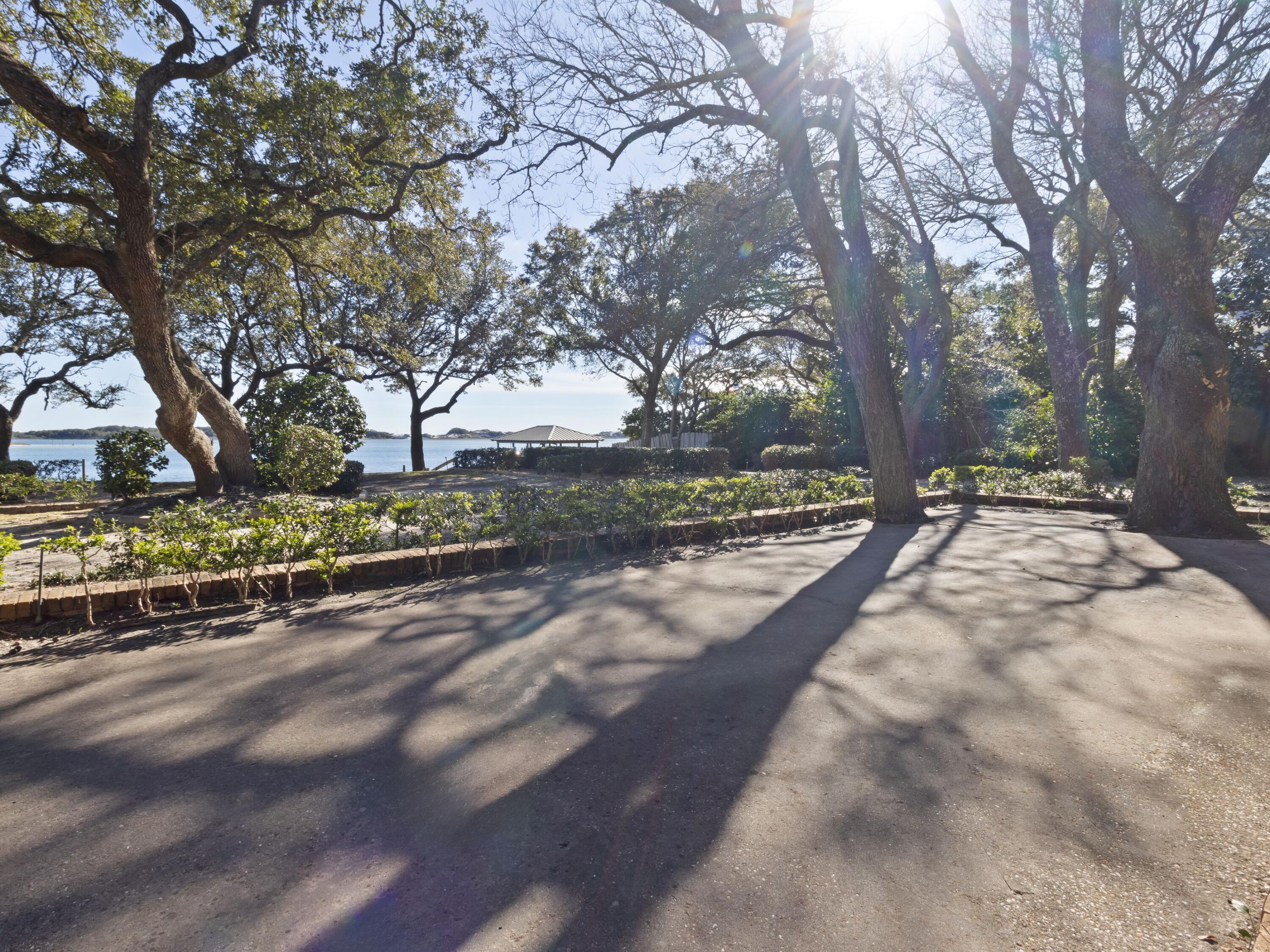 GULFVIEW S/D TO MARY ESTHER - Residential