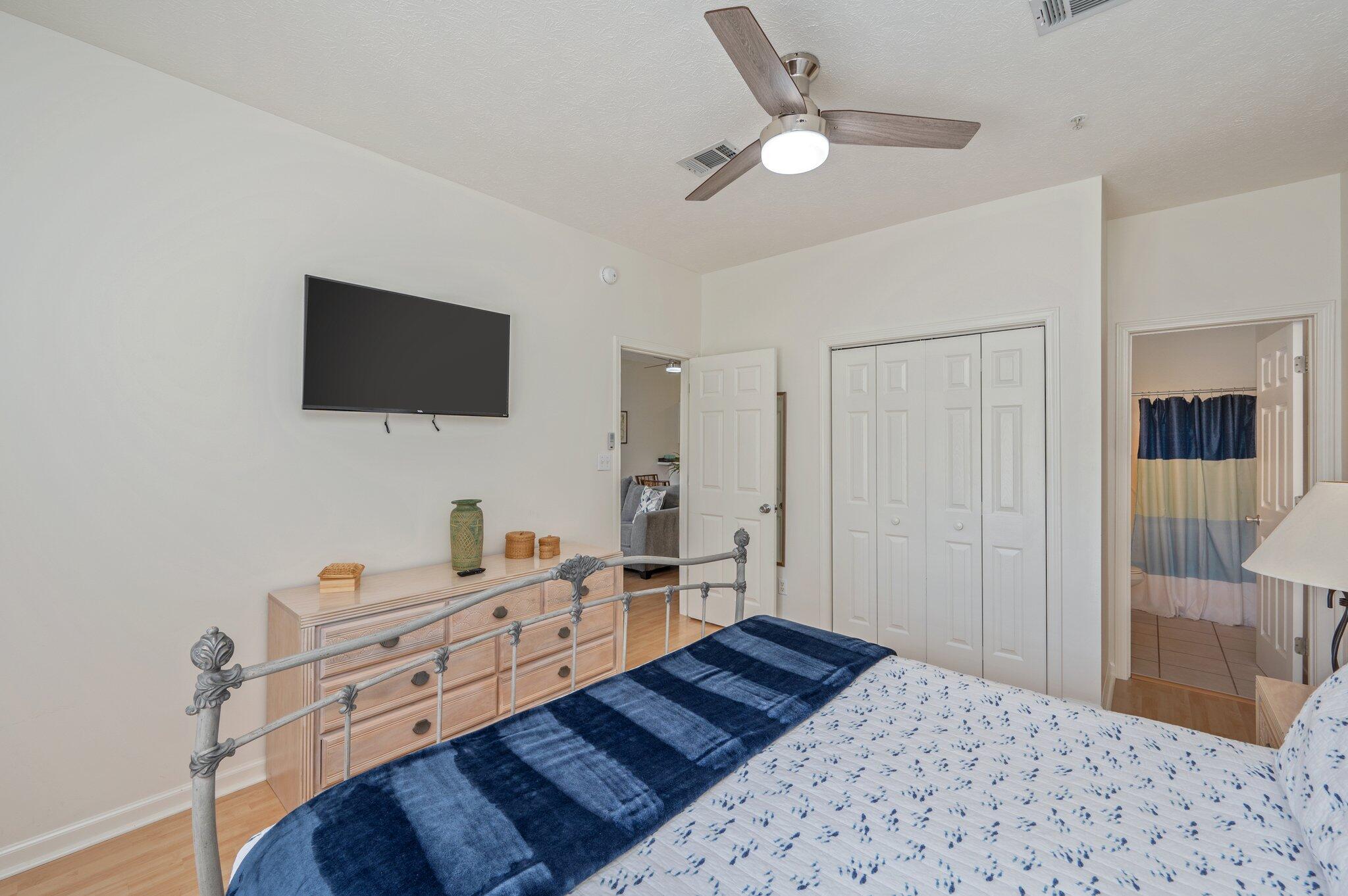 HERONS WATCH CONDO PH 2 - Residential