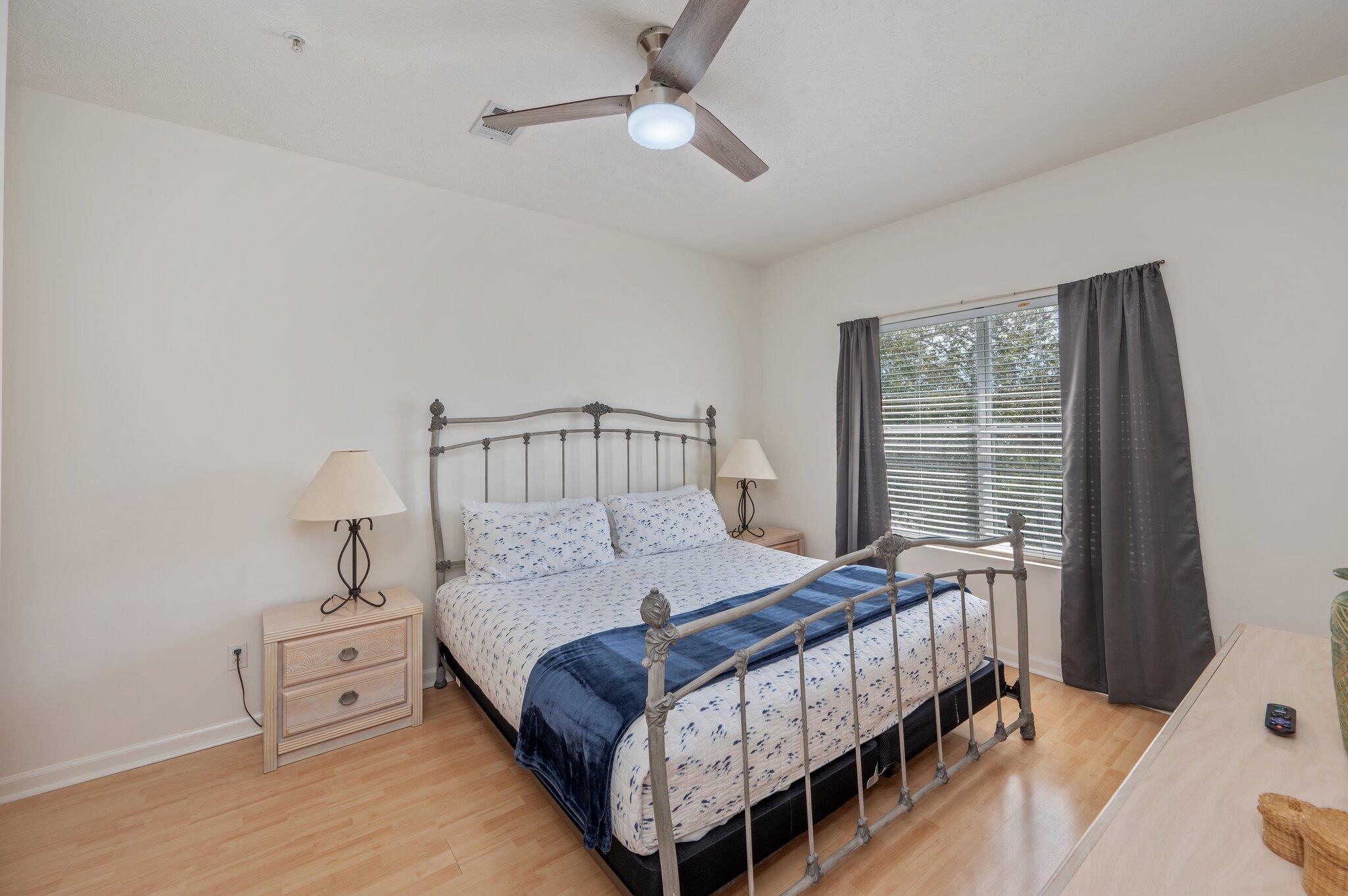 HERONS WATCH CONDO PH 2 - Residential