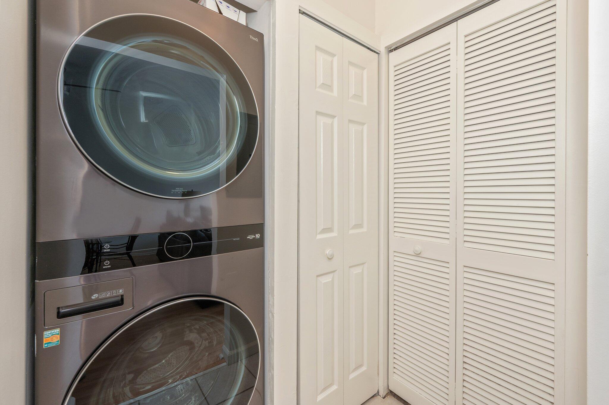 HERONS WATCH CONDO PH 2 - Residential