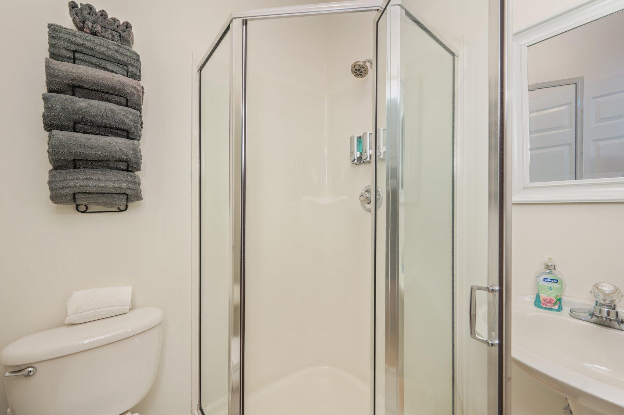 HERONS WATCH CONDO PH 2 - Residential