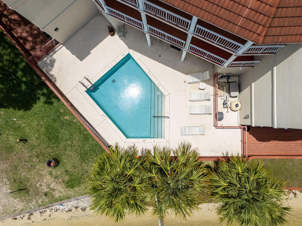 LAGUNA LANDING - Residential