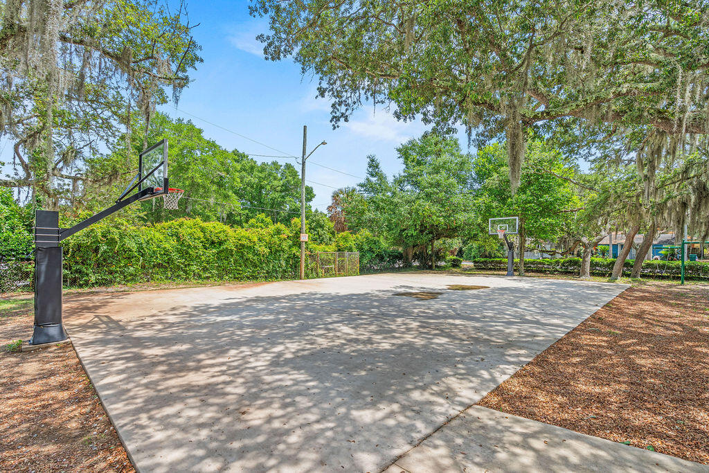 LAGUNA LANDING - Residential
