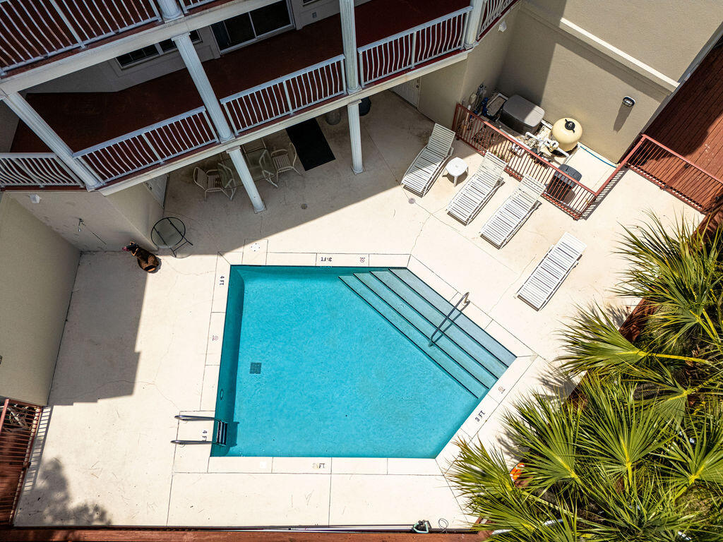 LAGUNA LANDING - Residential