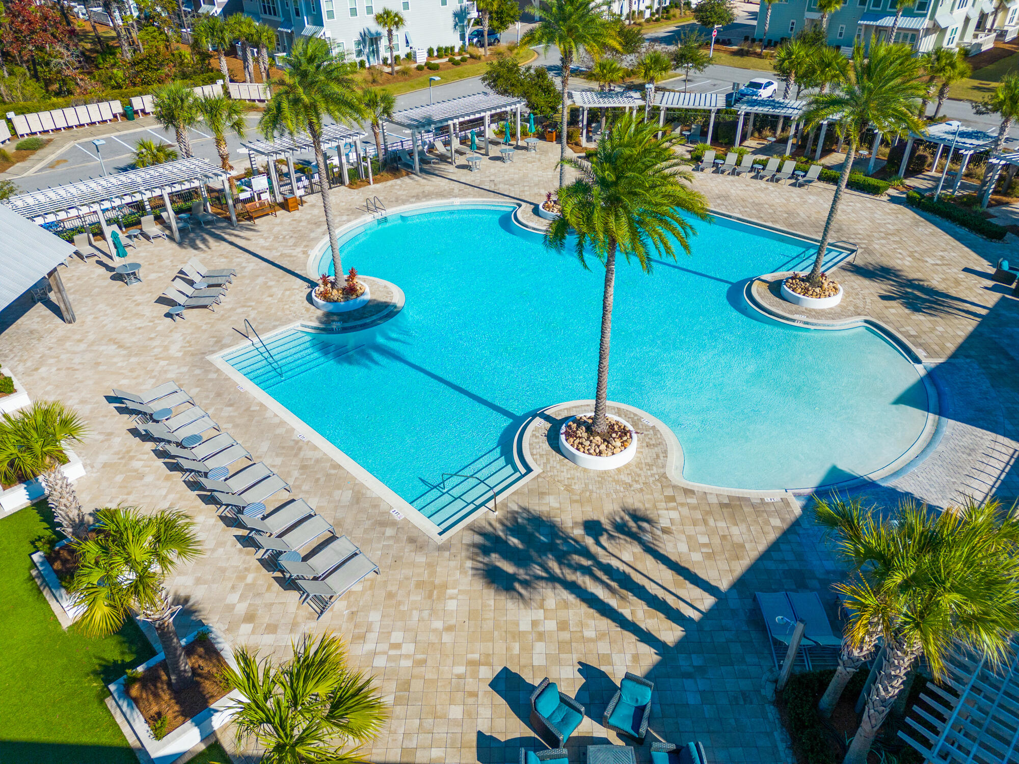 PROMINENCE NORTH - Residential