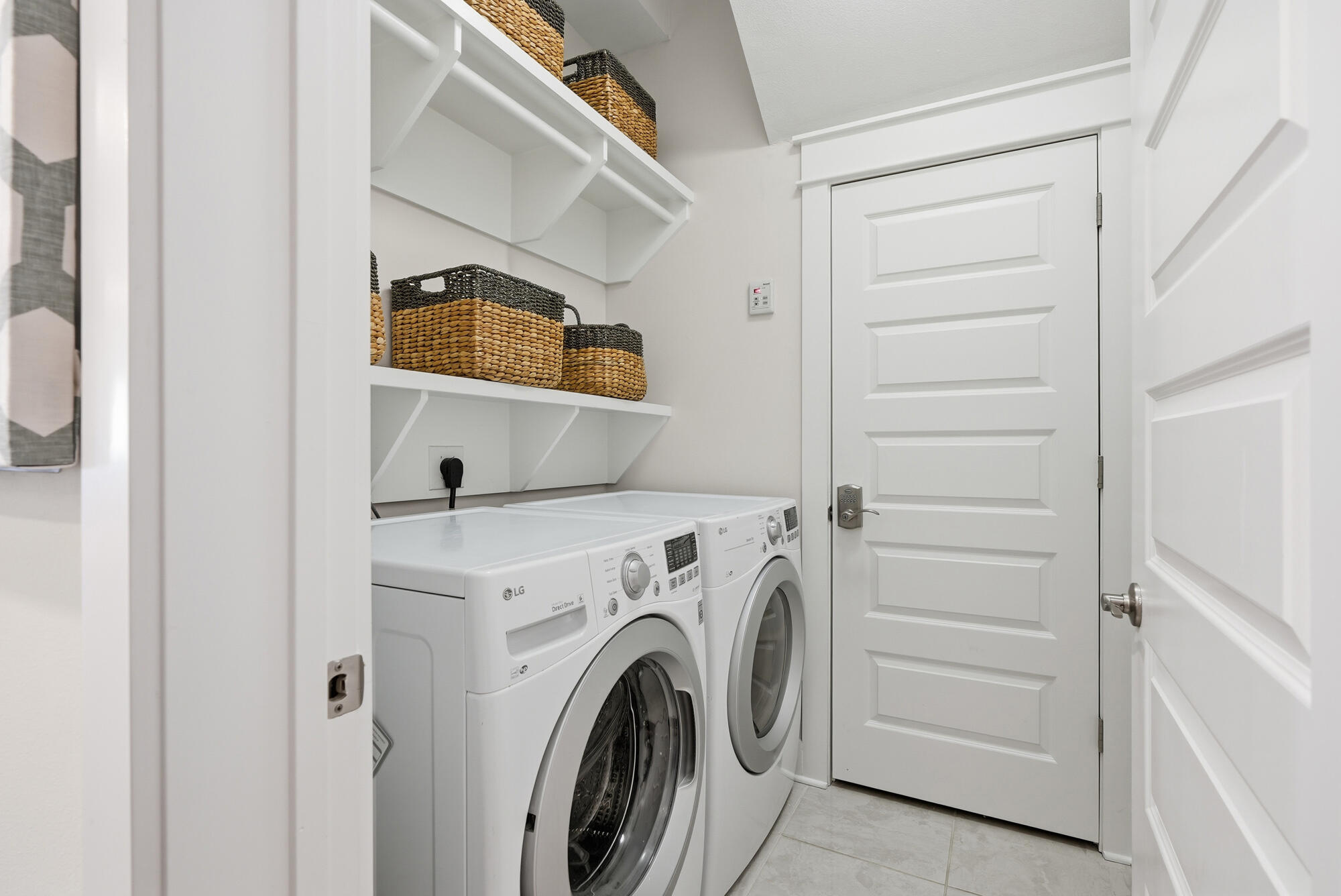 PROMINENCE NORTH - Residential