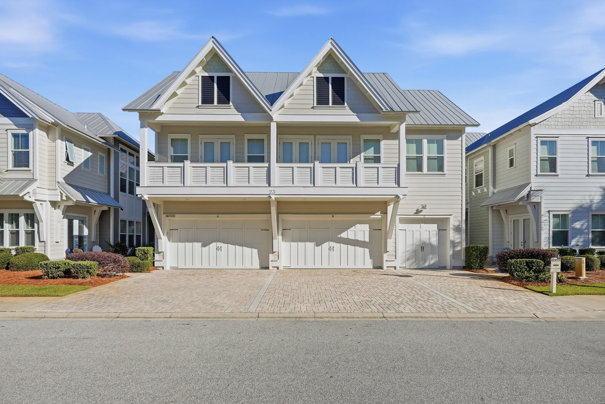 PROMINENCE NORTH - Residential