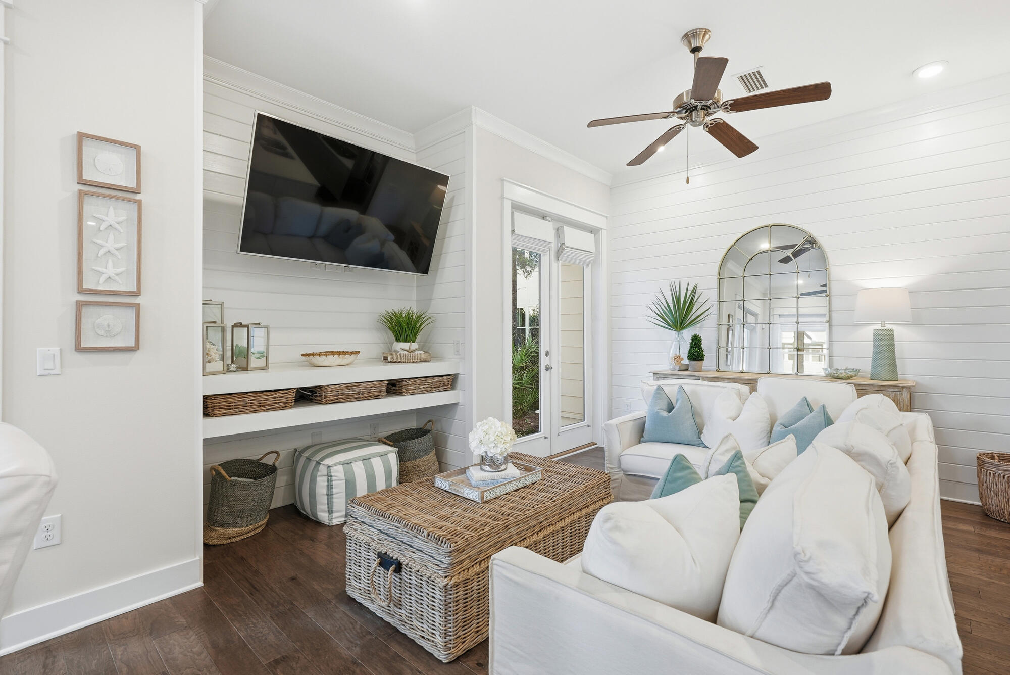 PROMINENCE NORTH - Residential