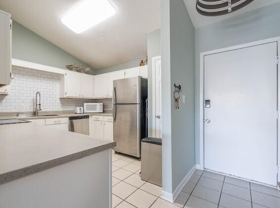 CHATEAU LA MER CONDO 2 - Residential