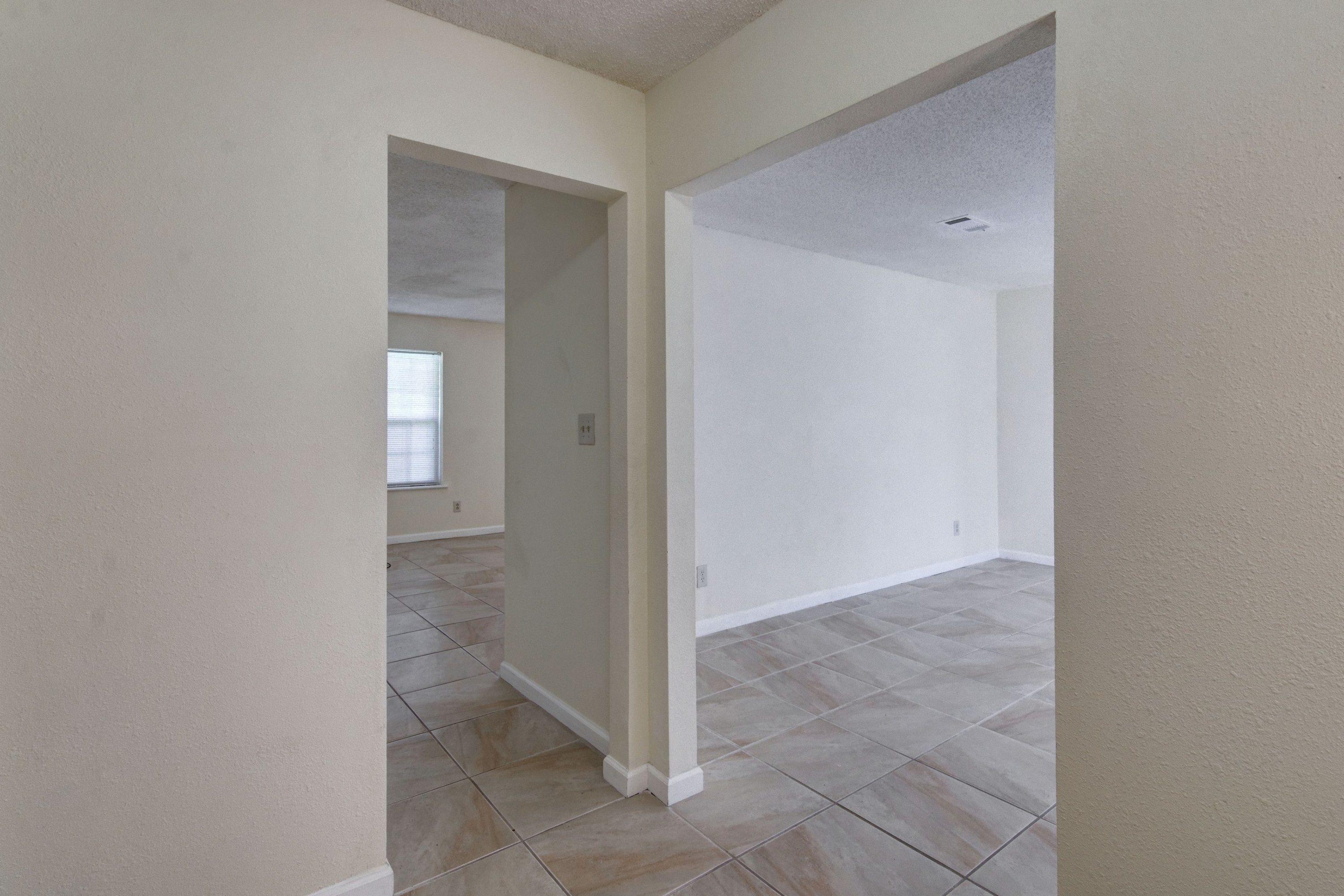 LAKE CHARLENE - Residential