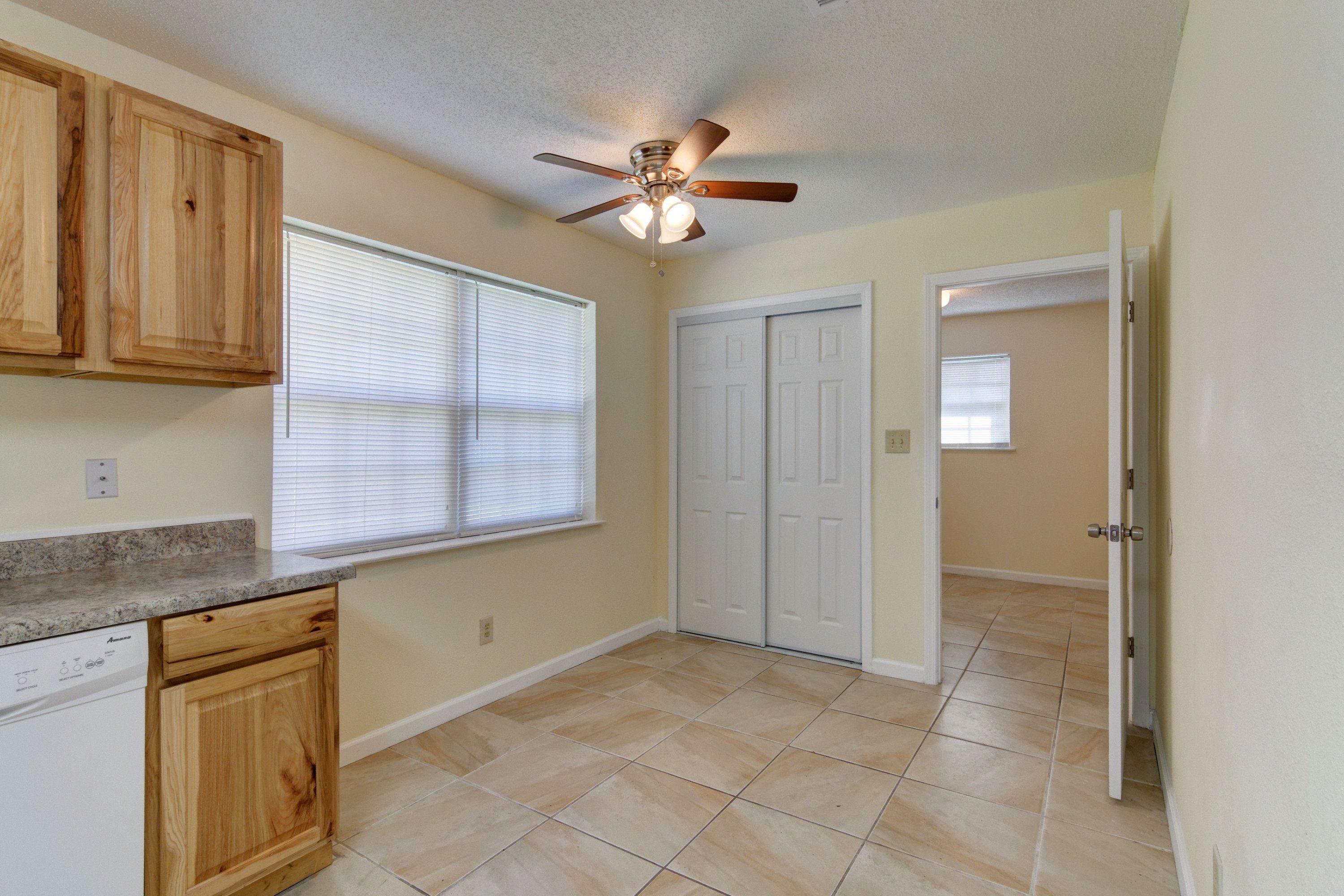 LAKE CHARLENE - Residential