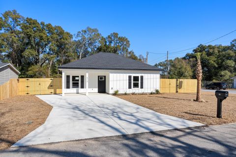 511 Woodruff Crestview FL 32536