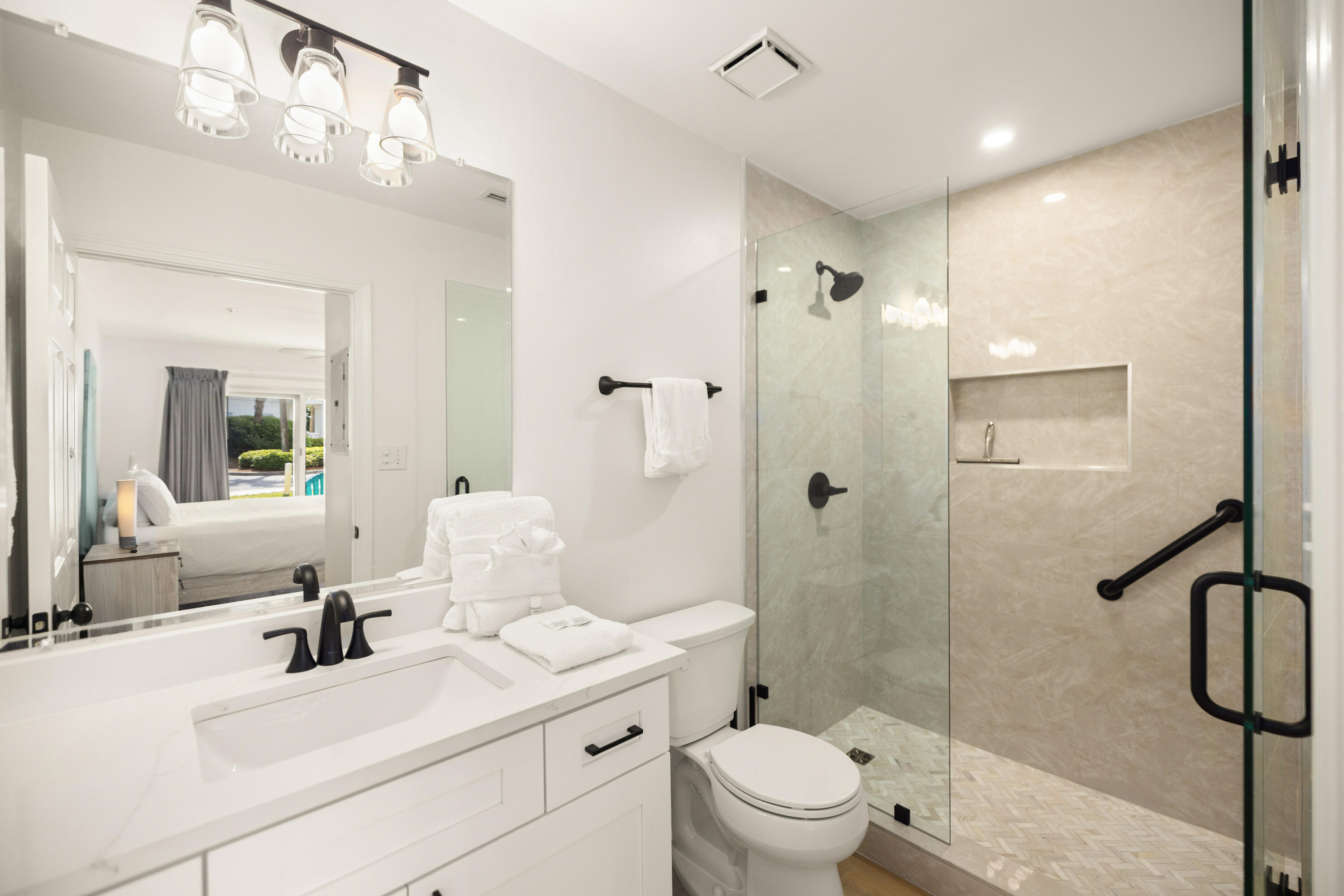 MARAVILLA CONDO 1 - Residential