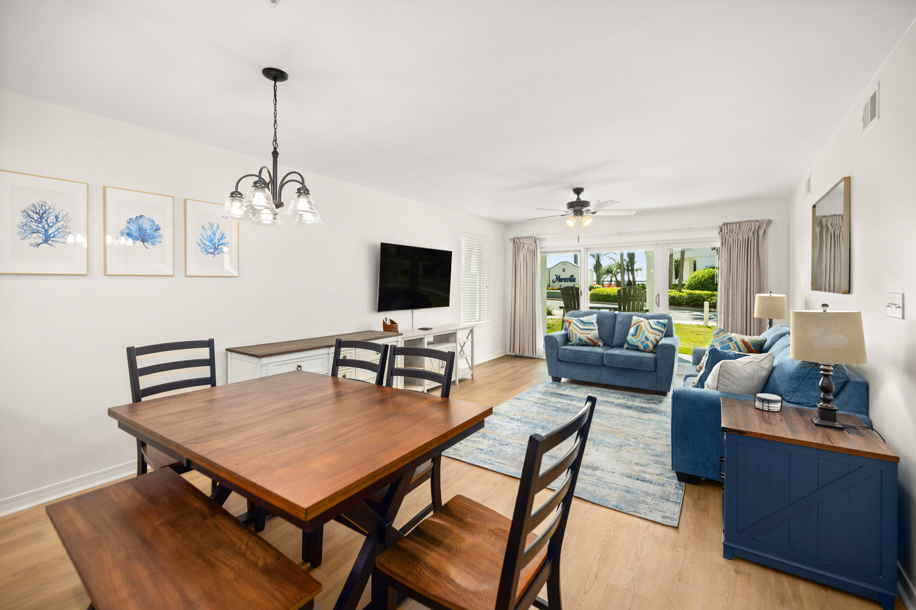 MARAVILLA CONDO 1 - Residential