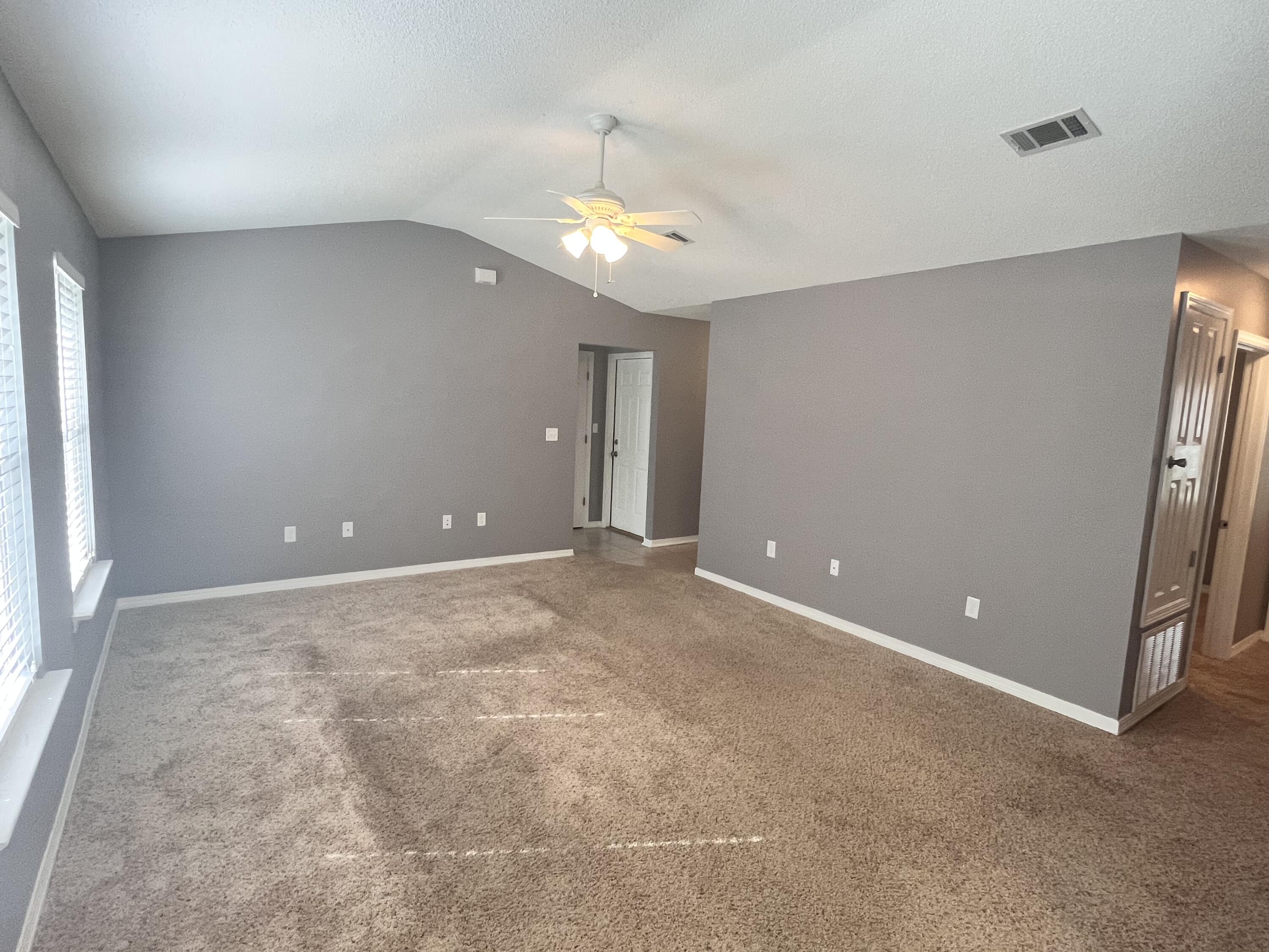 WINDING CREEK ESTATES PH V - Residential Lease