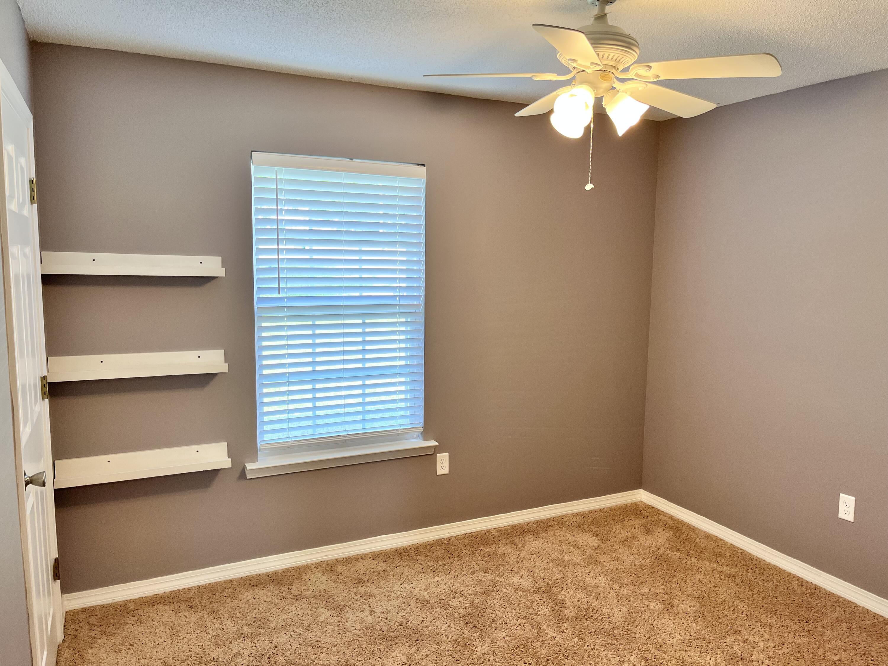 WINDING CREEK ESTATES PH V - Residential Lease