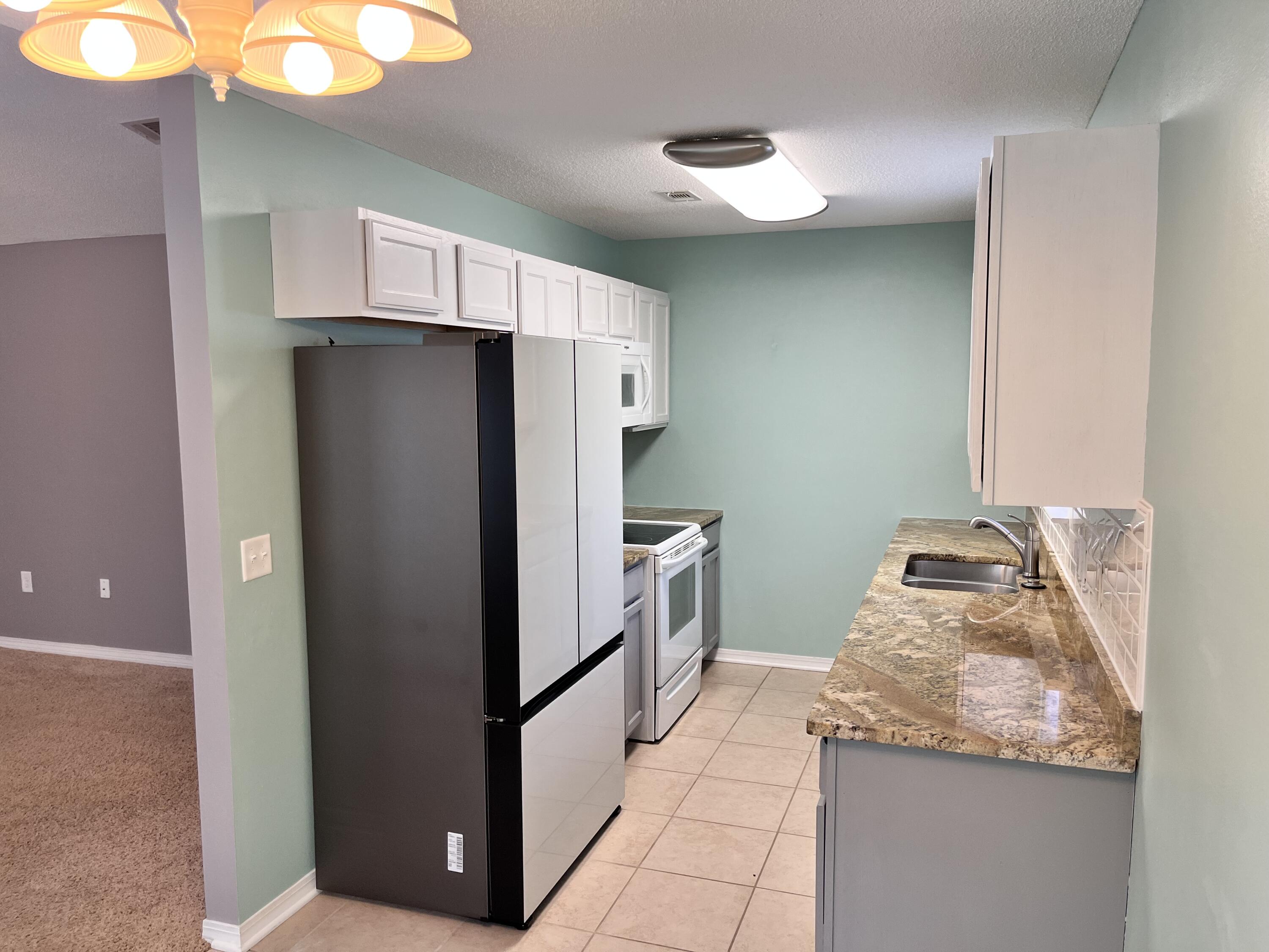WINDING CREEK ESTATES PH V - Residential Lease