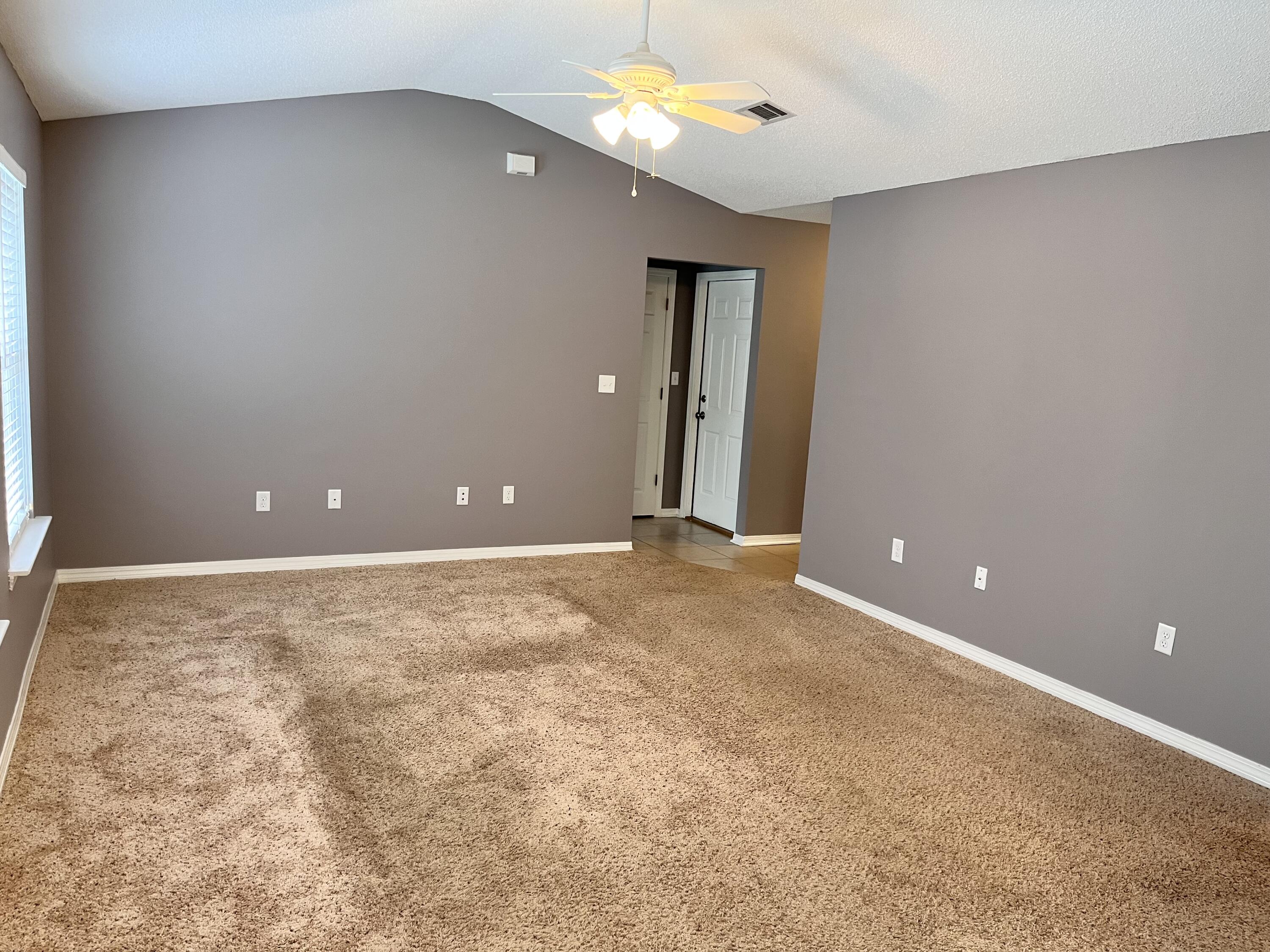 WINDING CREEK ESTATES PH V - Residential Lease