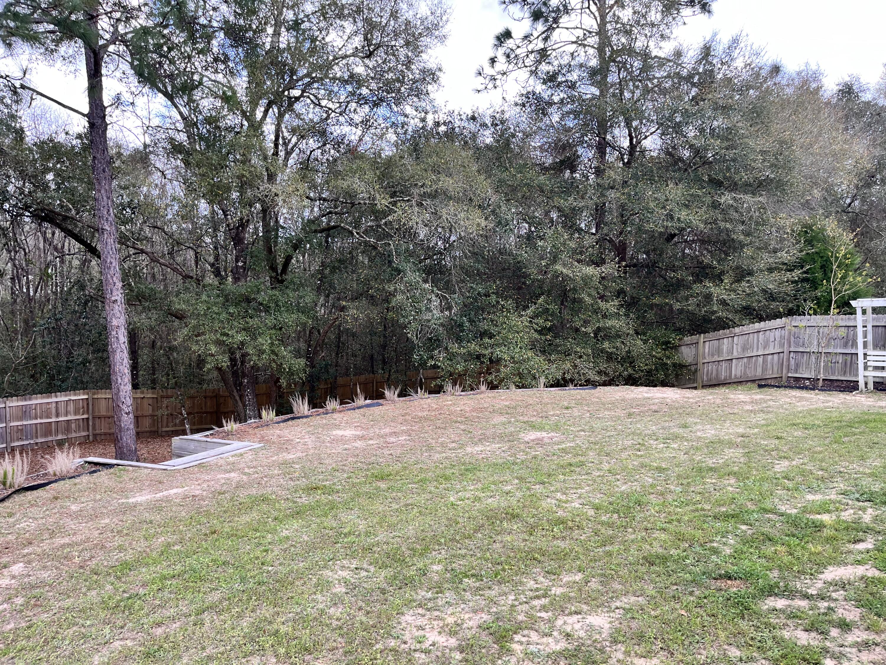 WINDING CREEK ESTATES PH V - Residential Lease