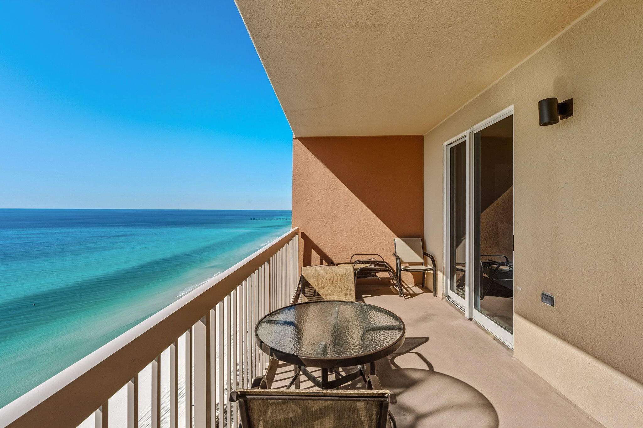 SUNRISE BEACH - Residential