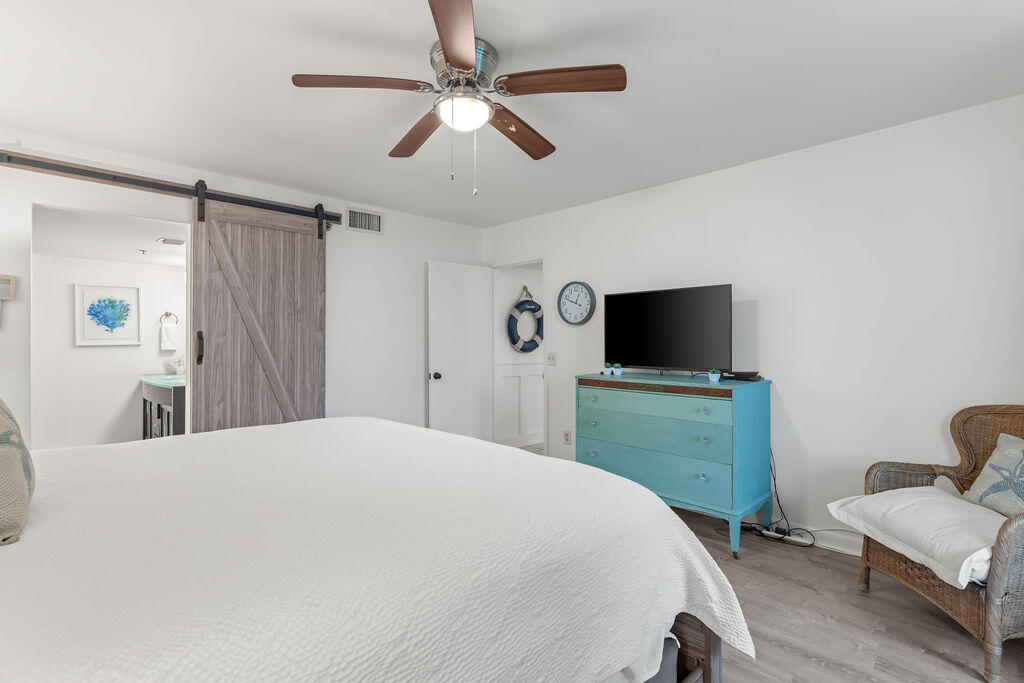 MAINSAIL CONDO PH 3 - Residential