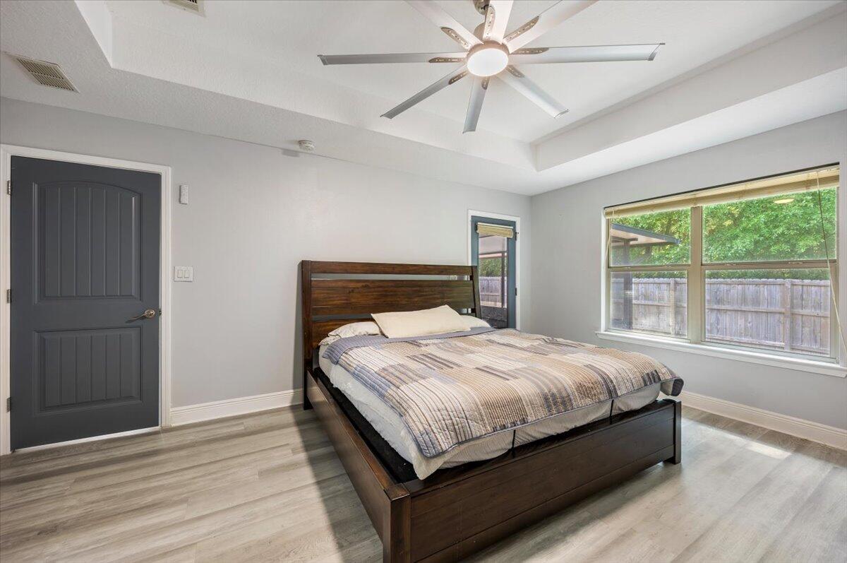 ROBIN'S RIDGE - Residential